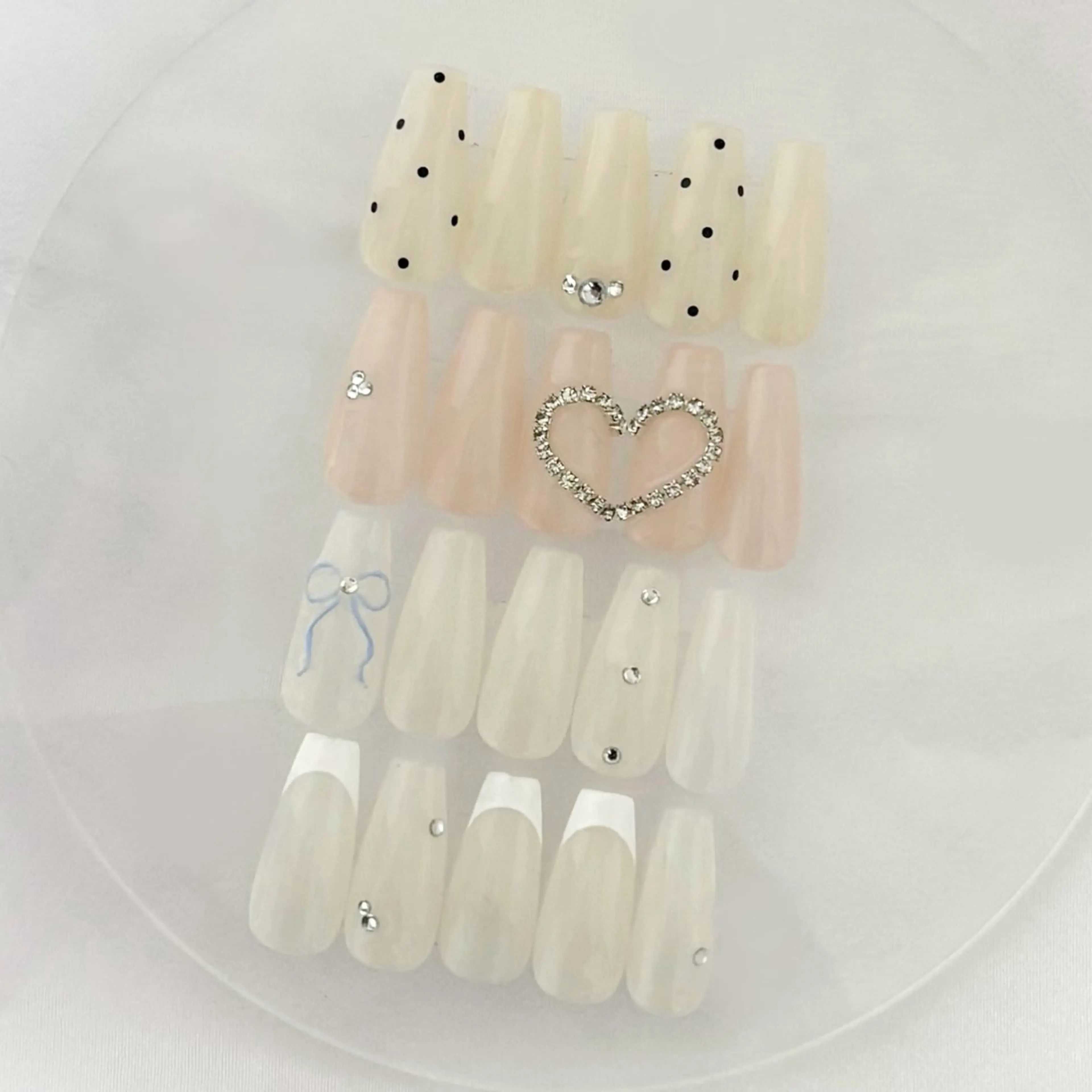 ［オフあり］定額デザイン♩シンプルガーリーコース.⋆𝜗𝜚𓈒ㅤ‪⋆の写真