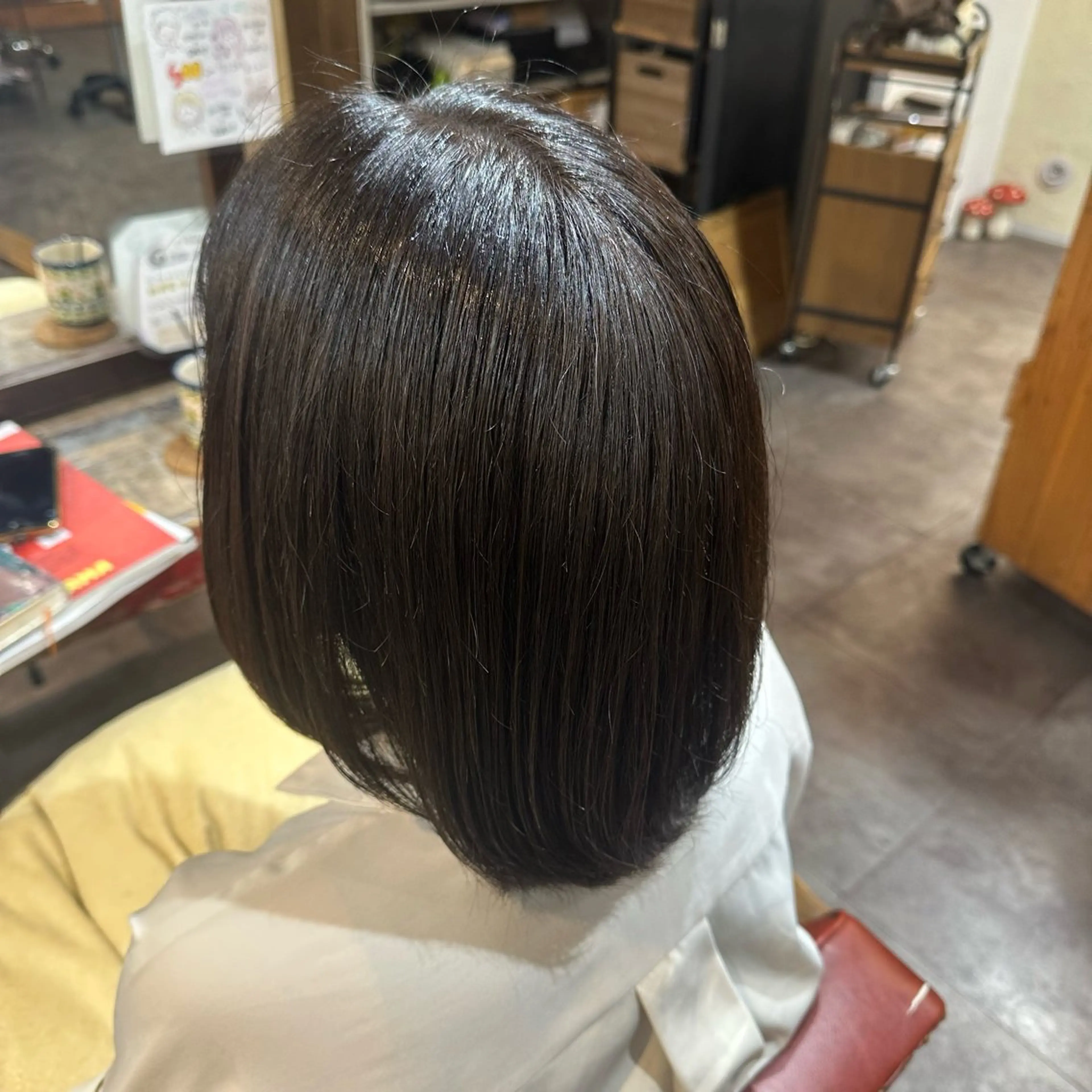 ショート カラー アッシュ ベージュカラー オレンジ ヘアカラー トリートメント 若林 美帆のヘアスタイル