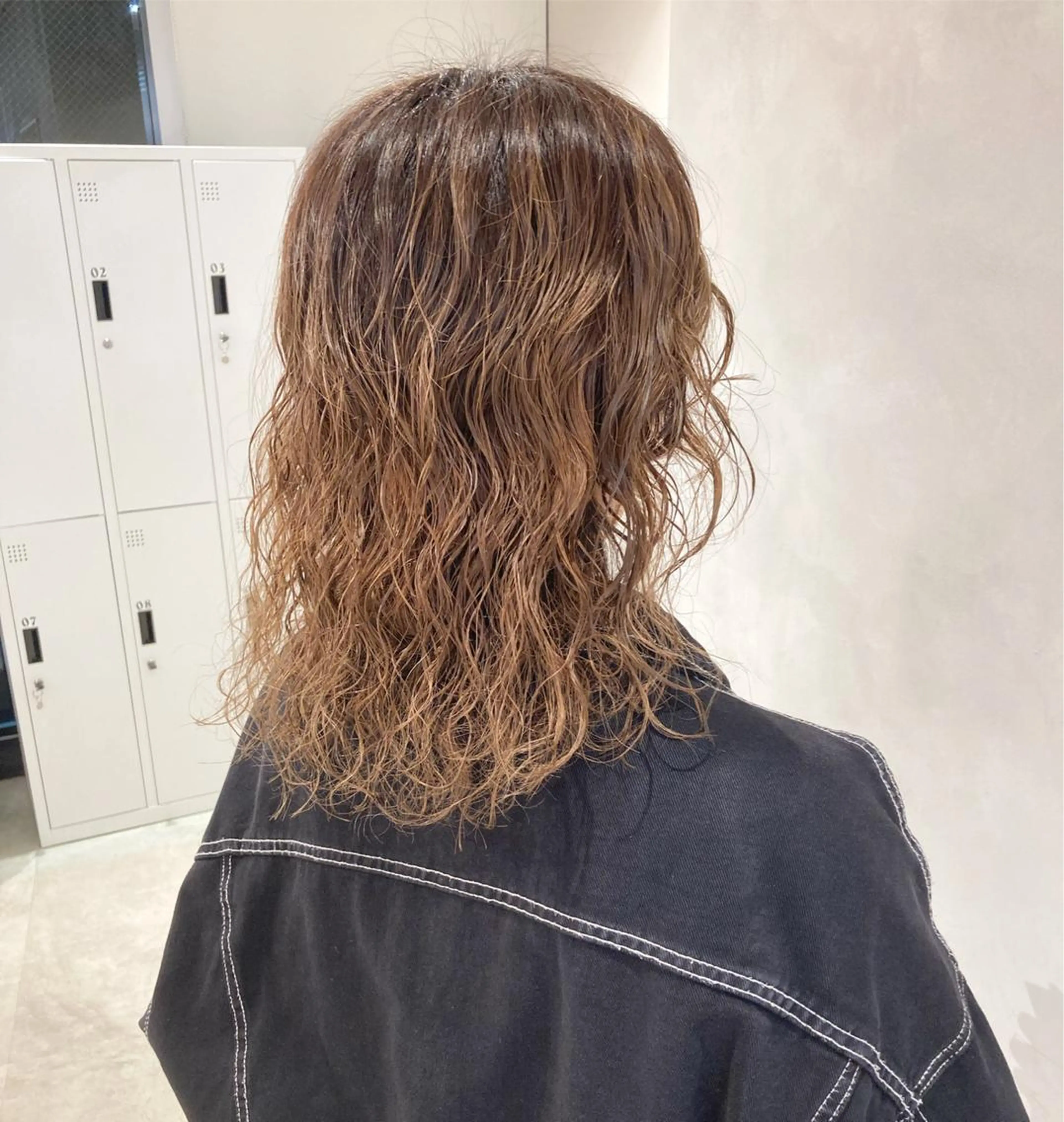 セミロング パーマ カット パーマ トリートメント 🟢ウルフ／スパイラ ルパーマ／大西🟢のヘアスタイル