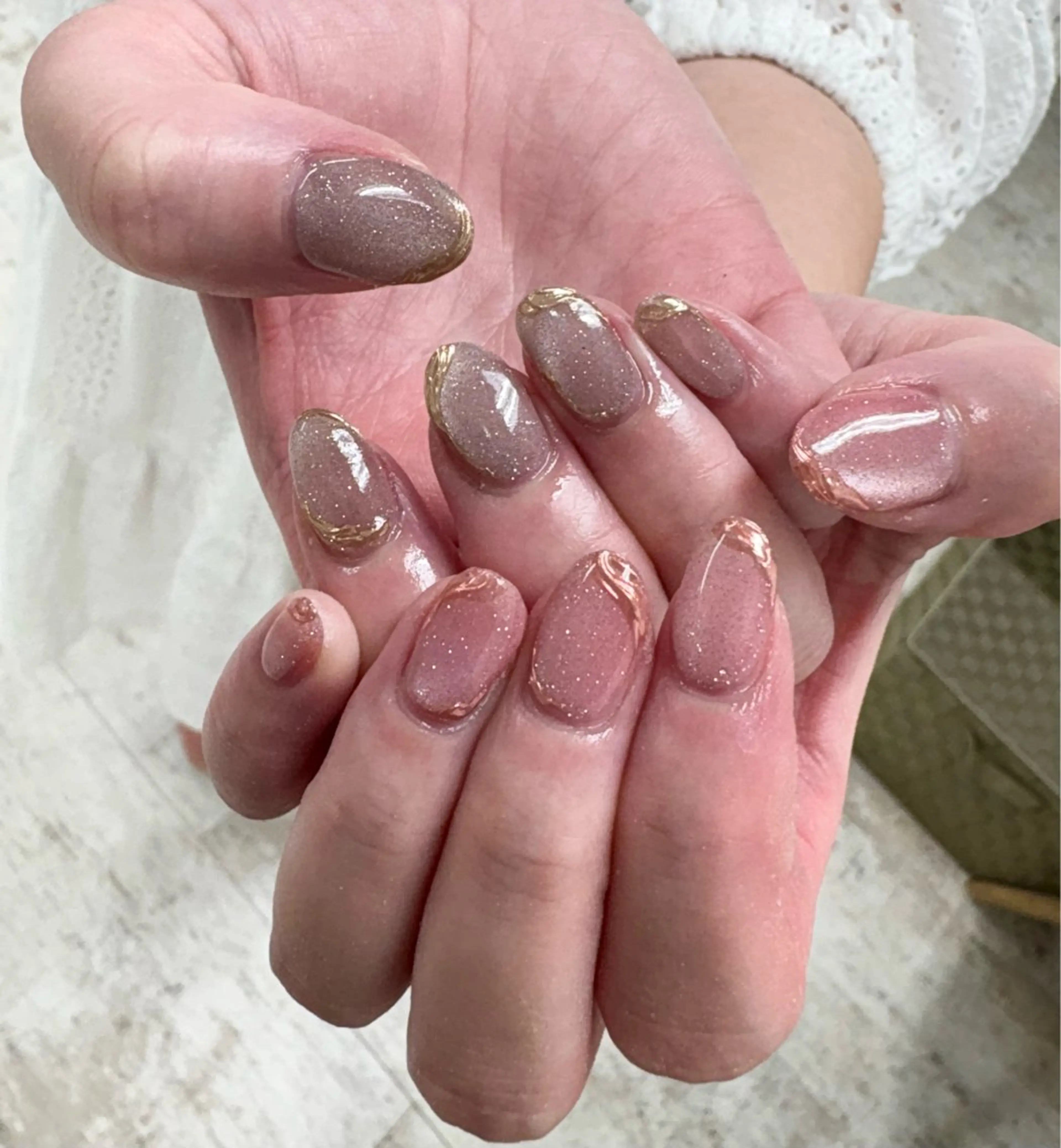 ネイル 持ち込み マハロネイルサロン横浜店所属・吉田 里菜のネイルデザイン