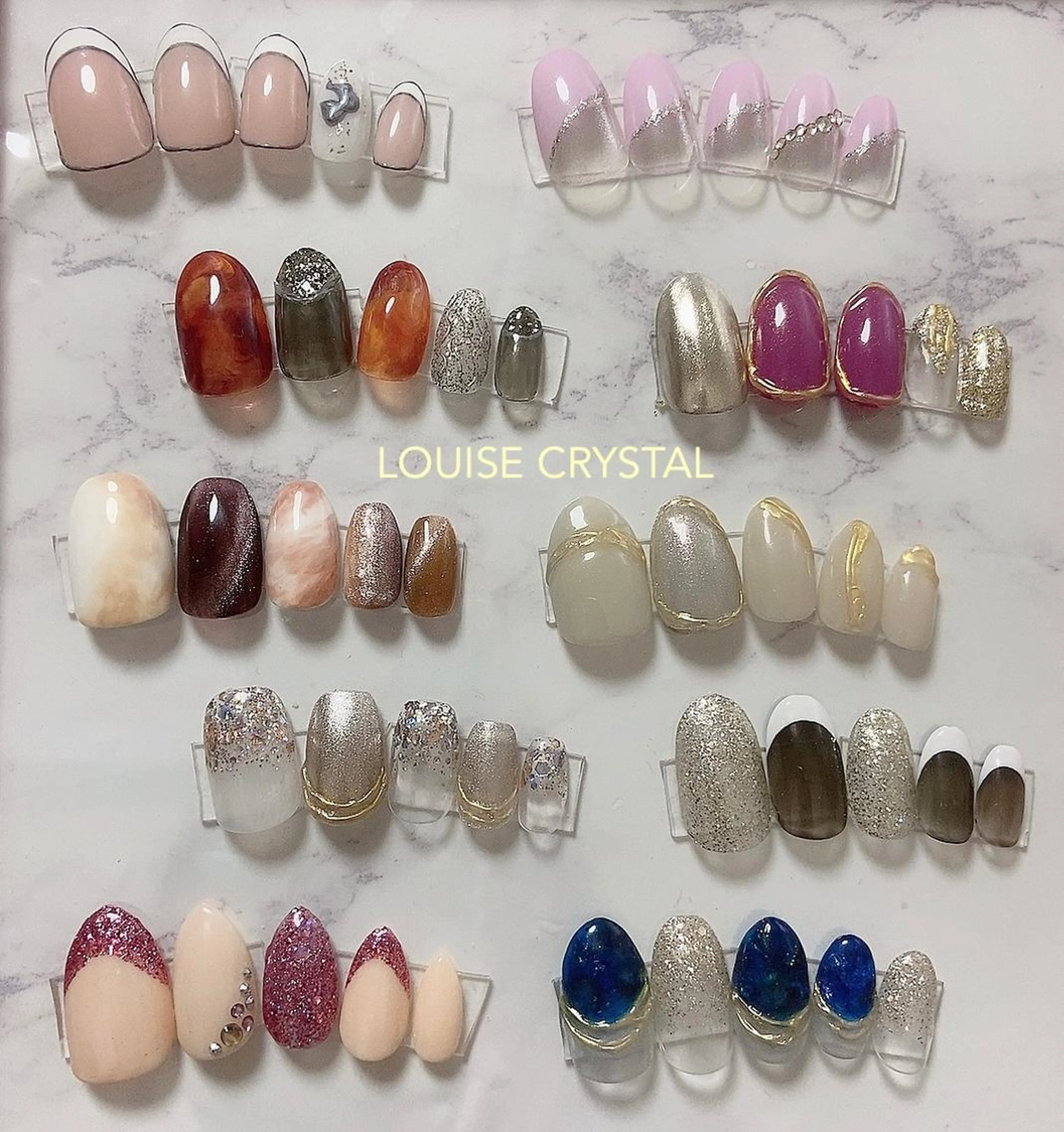 ネイル LOUISE CRYSTALのネイルデザイン