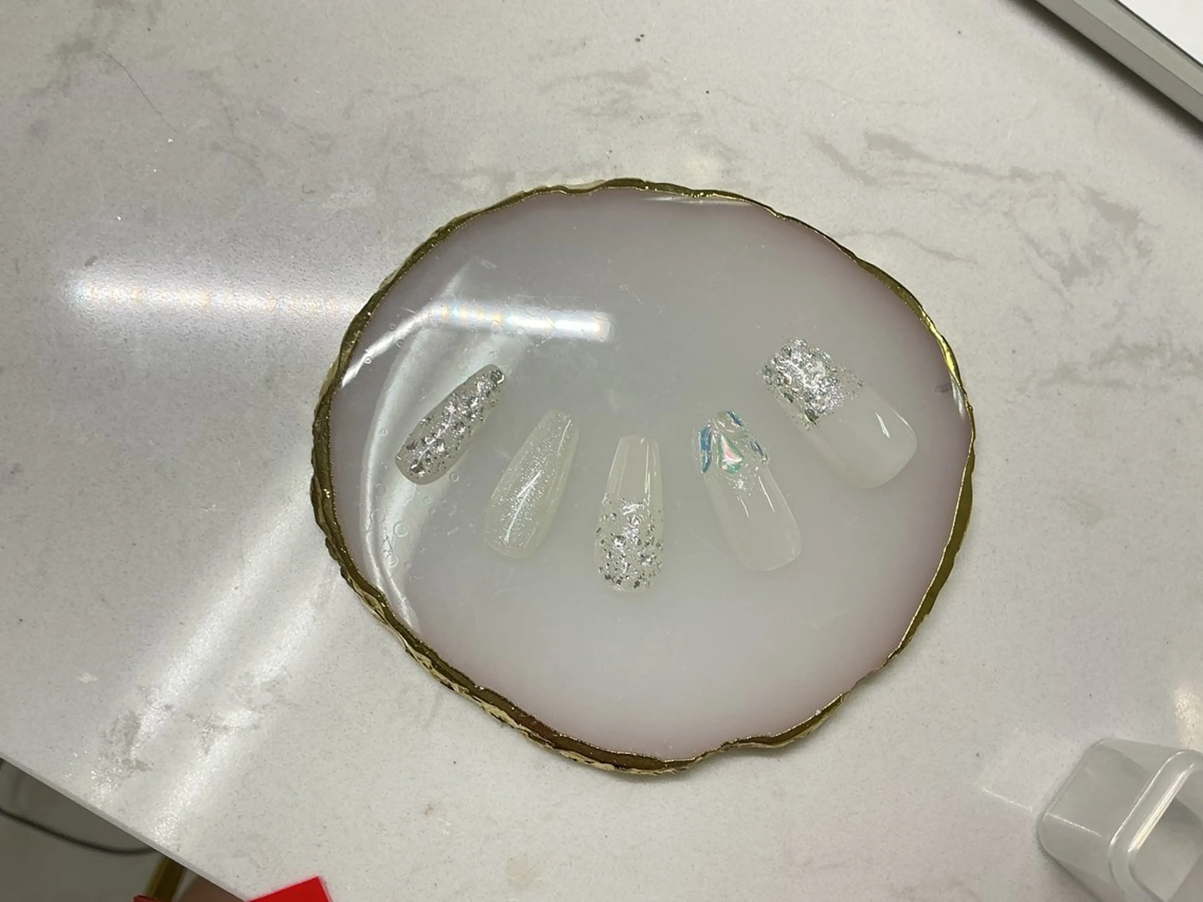 ネイル フットネイル フレンチネイル ジェルネイル ガラスフレンチ グラデーション クイーンズネイル銀座所属・Queeens nailのネイルデザイン