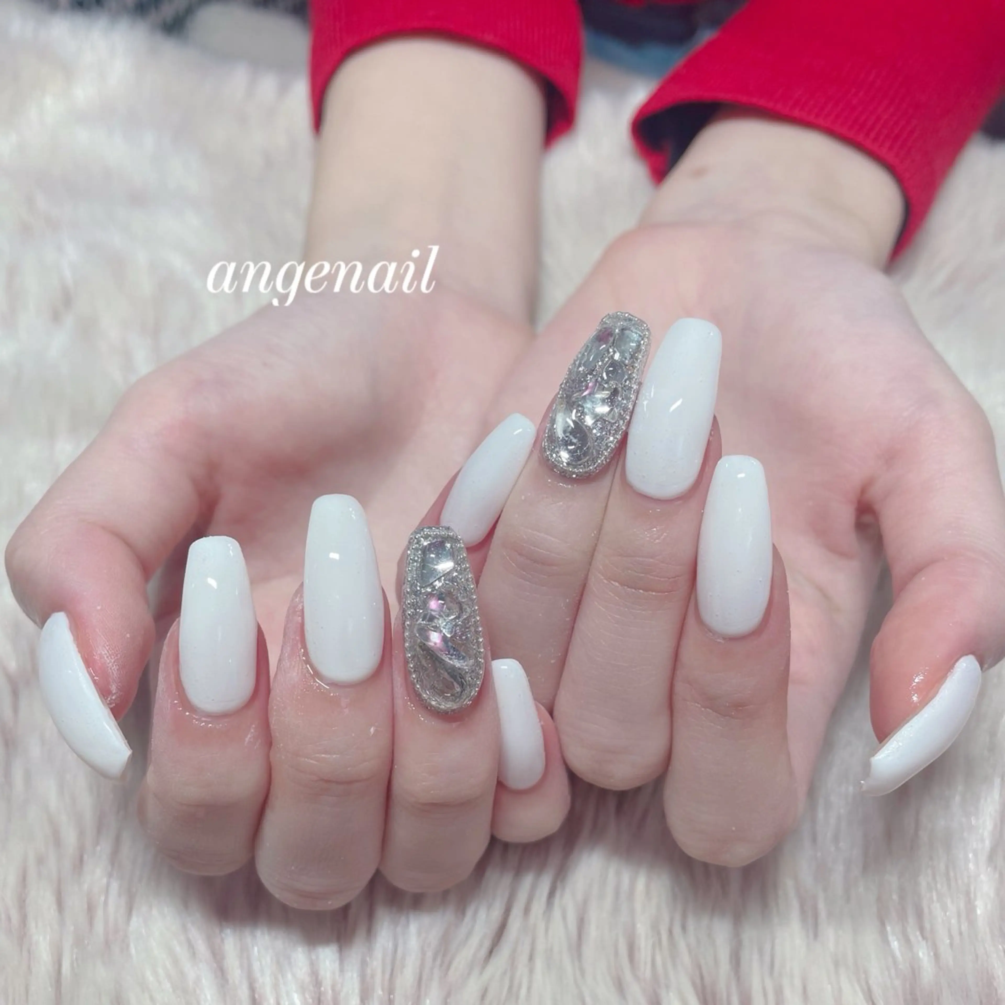 ネイル ハンドネイル オーナーネイリスト MAKIのネイルデザイン