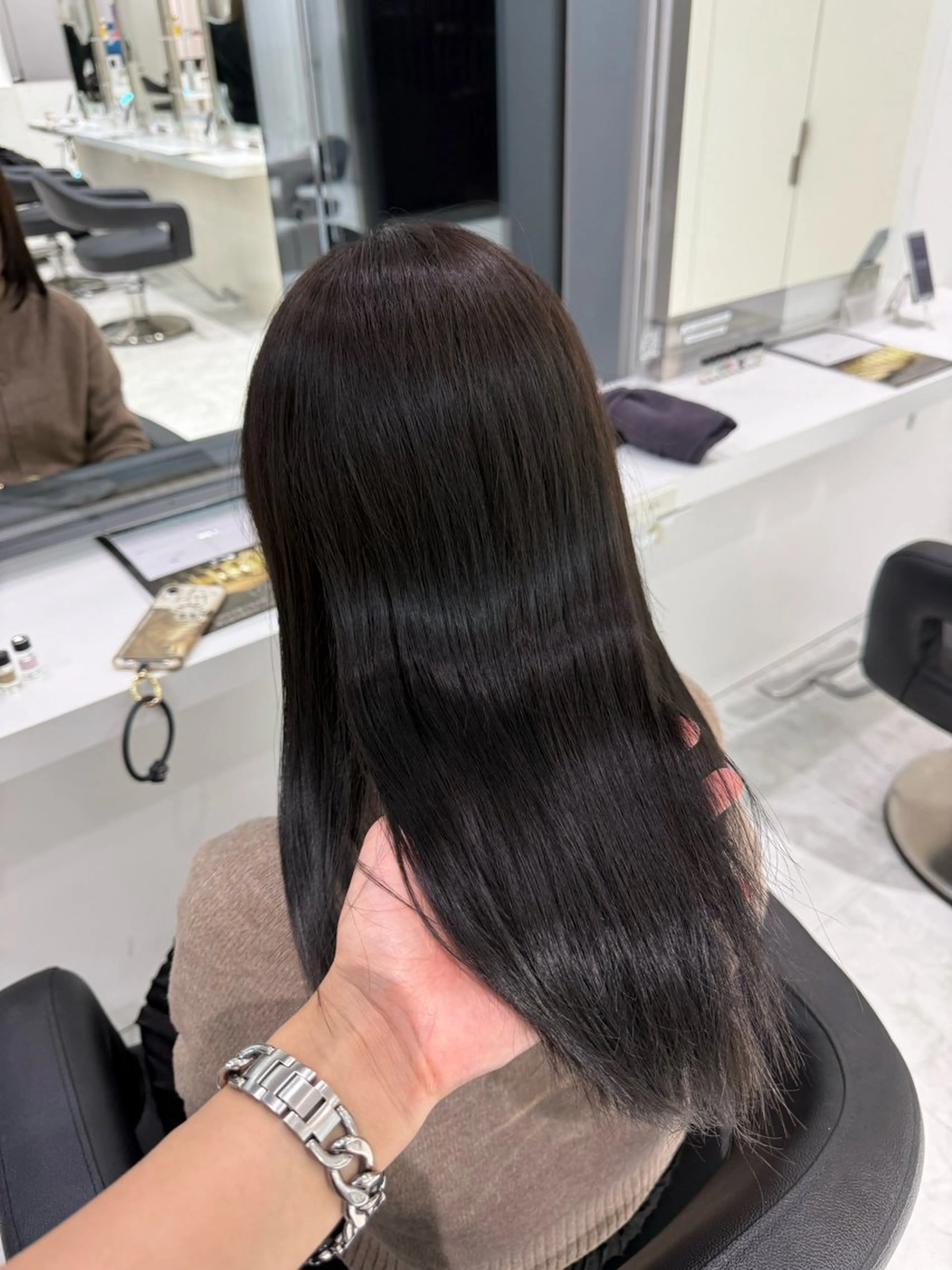 ロング カラー 大人っぽ暗髪レディ 🩶takuto🩶のヘアスタイル