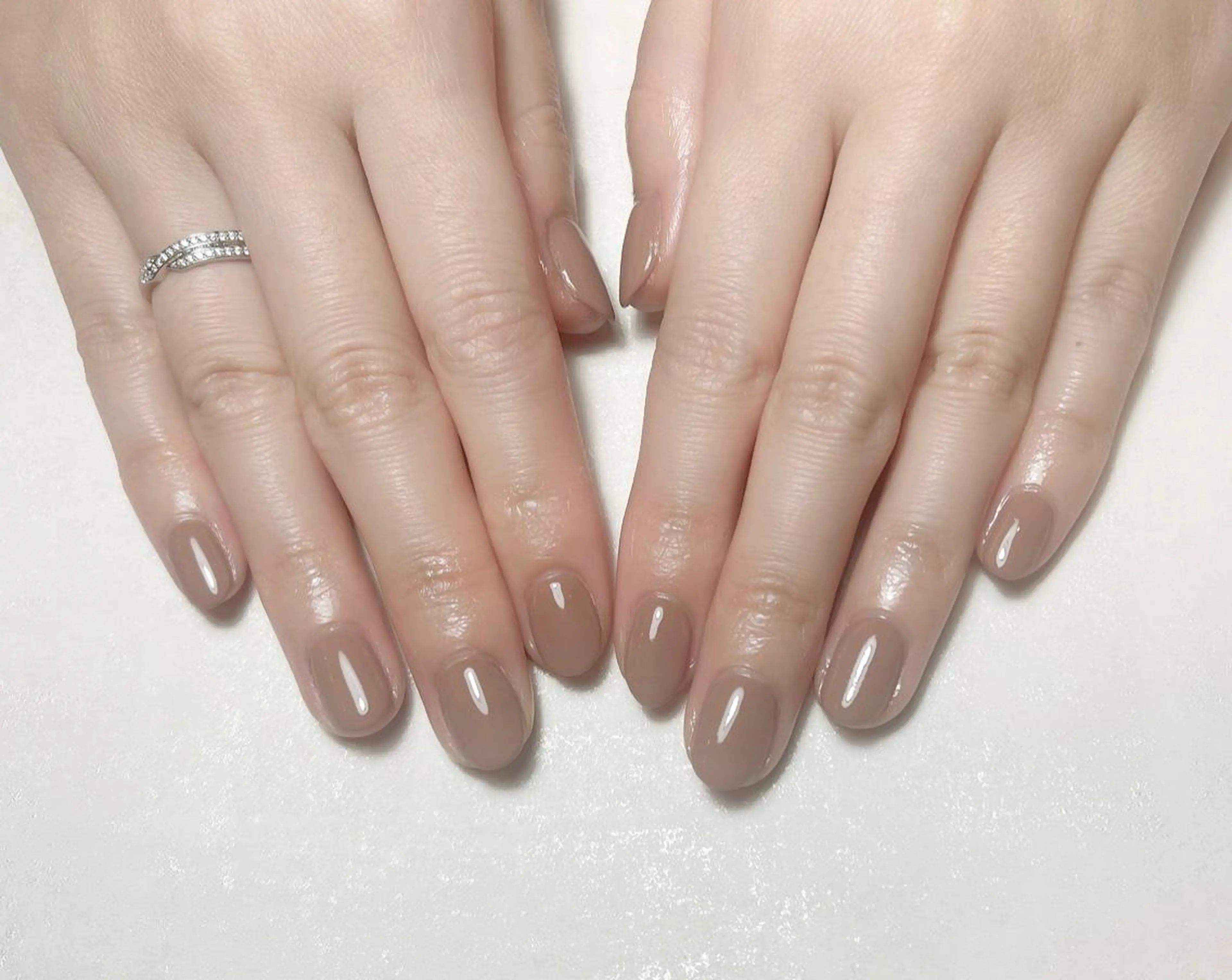 ネイル ジェルネイル ワンカラーネイル パラジェル irono .のネイルデザイン