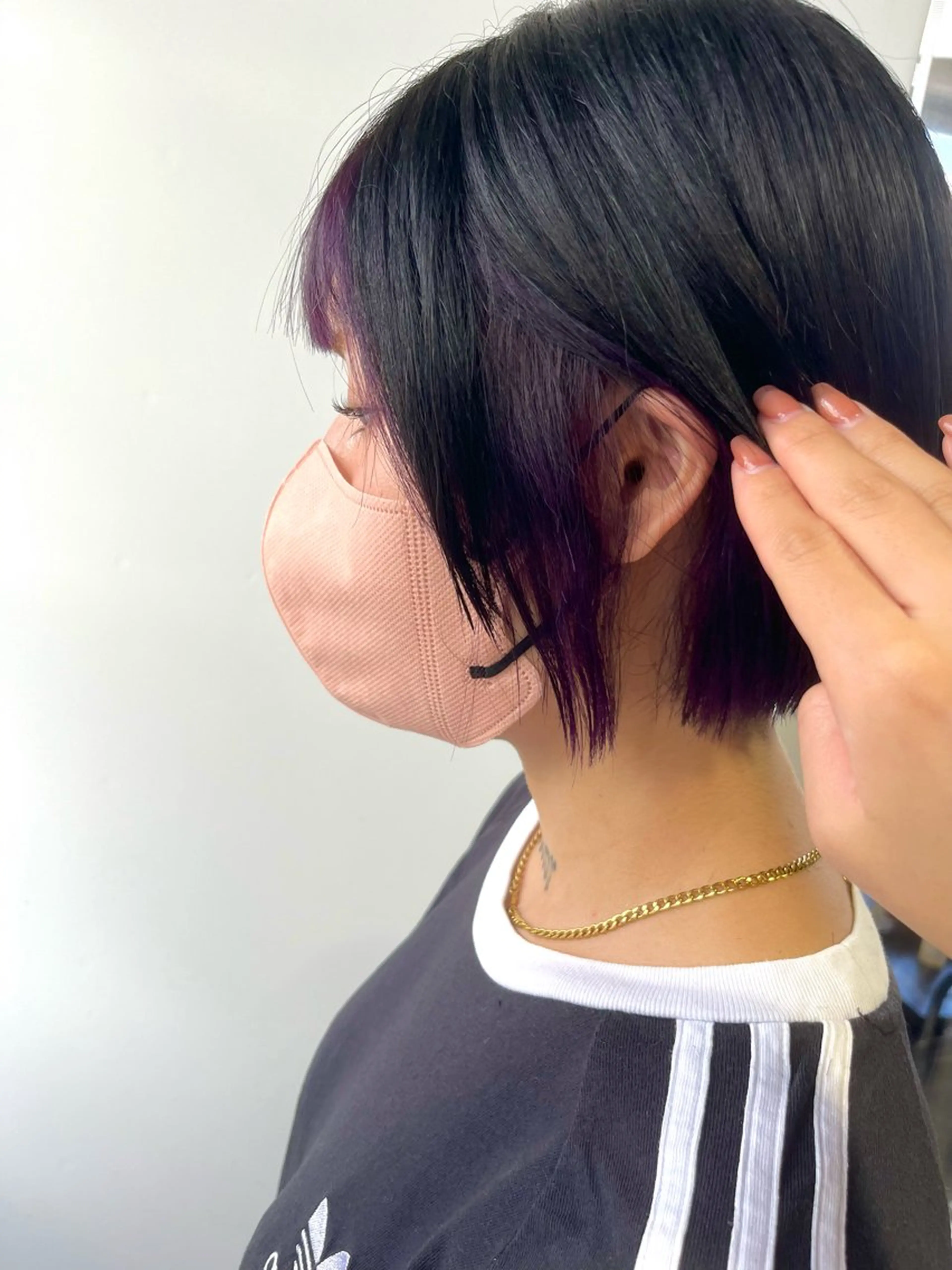 ショート ボブ 顔周りカット ショートヘア カット ヘアカラー 小谷野 真優のヘアスタイル