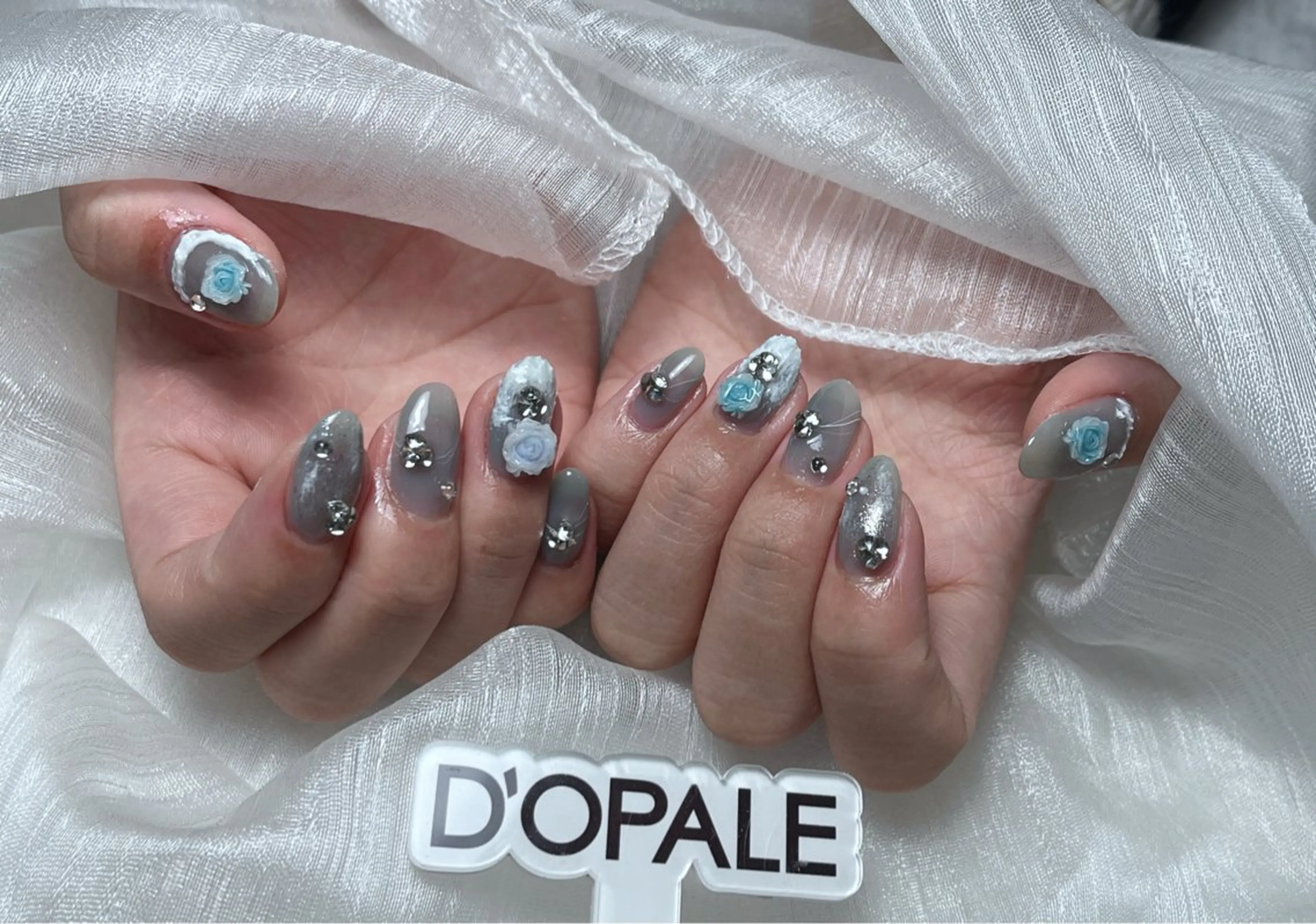 ネイル D‘OPALE所属・DOPALE、もも 彦奇のネイルデザイン