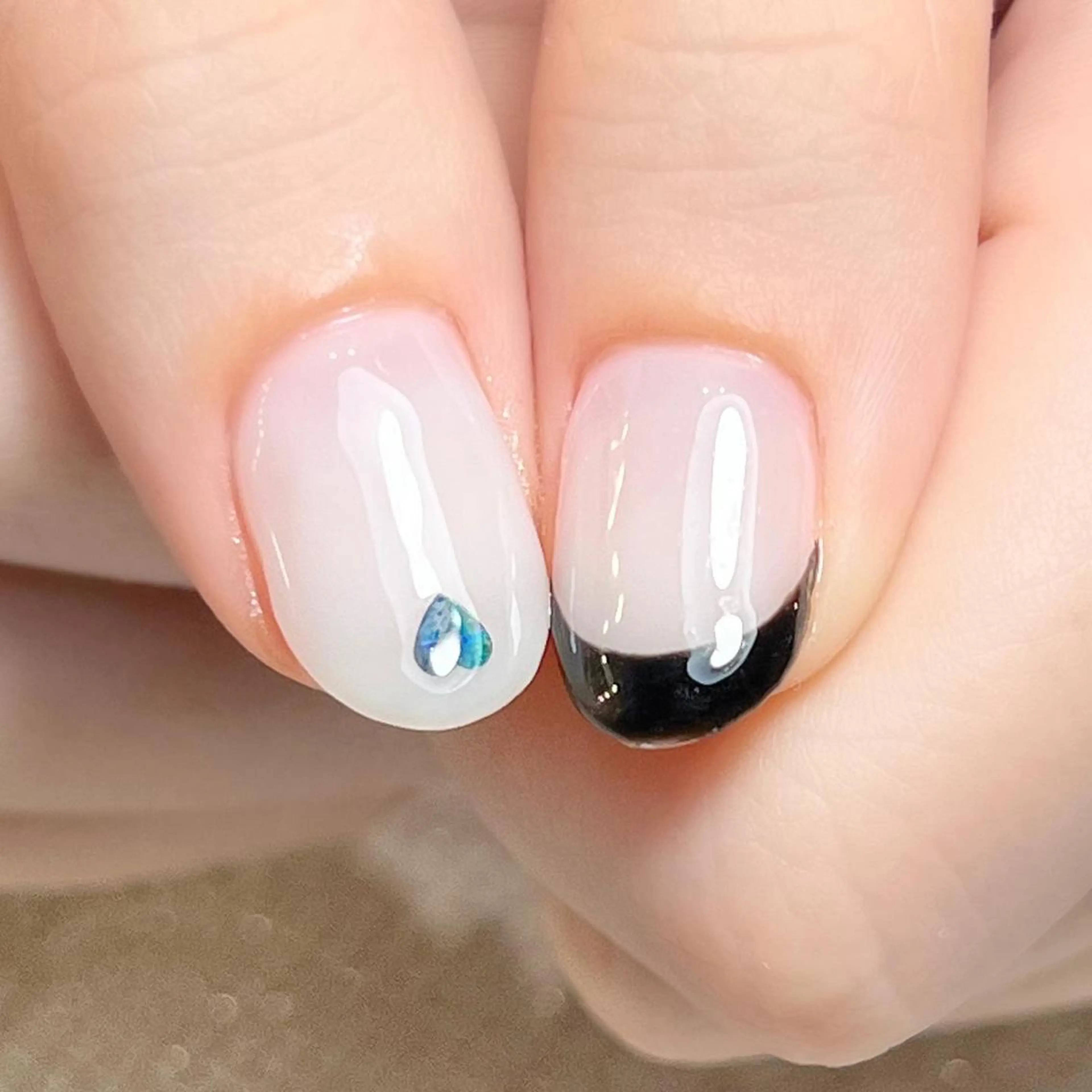 ネイル Mizuliネイル 眉毛メイクのサロンのネイルデザイン