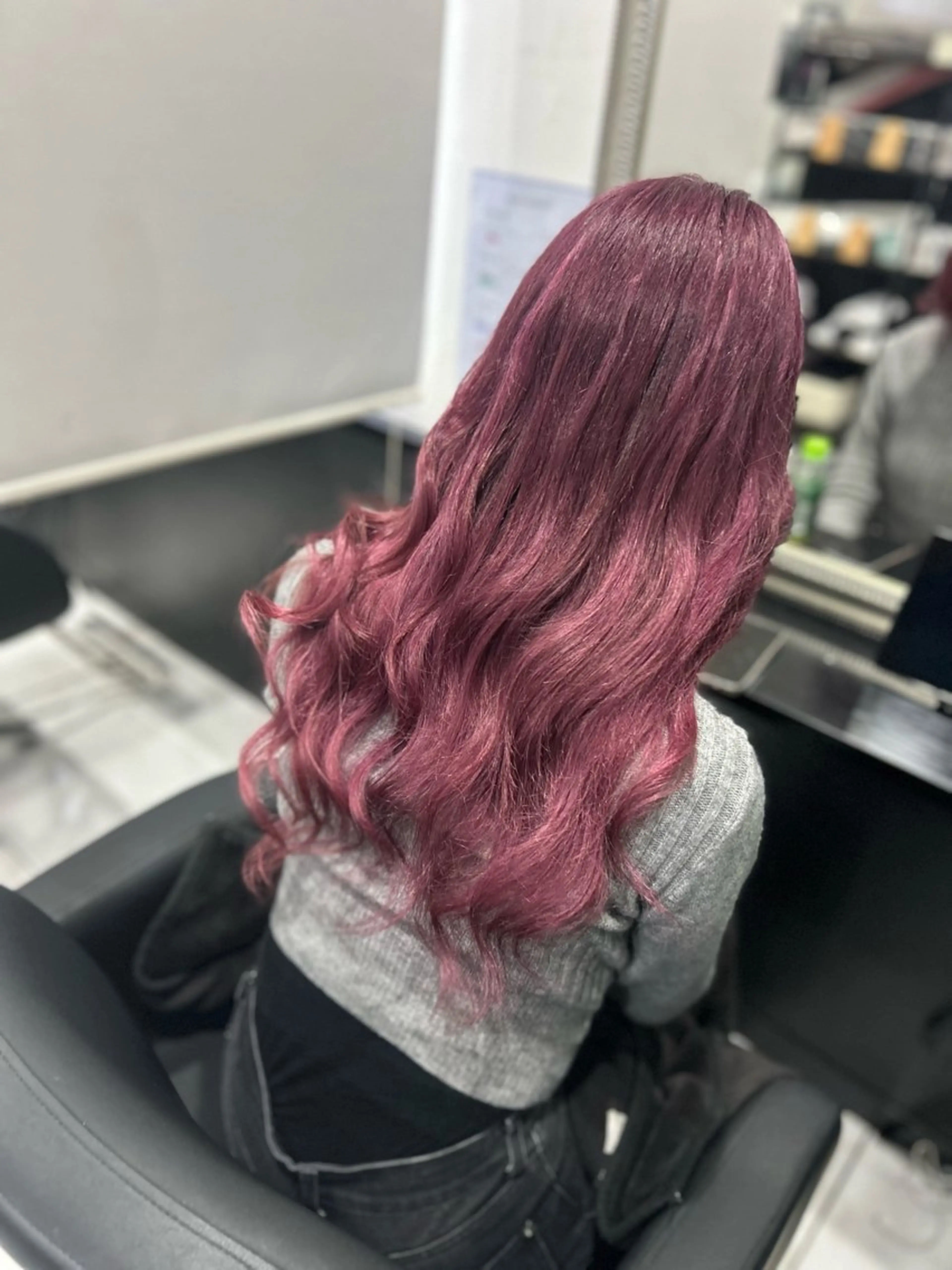 ロング カラー ピンクカラー ヘアカラー 長田 麻友子のヘアスタイル