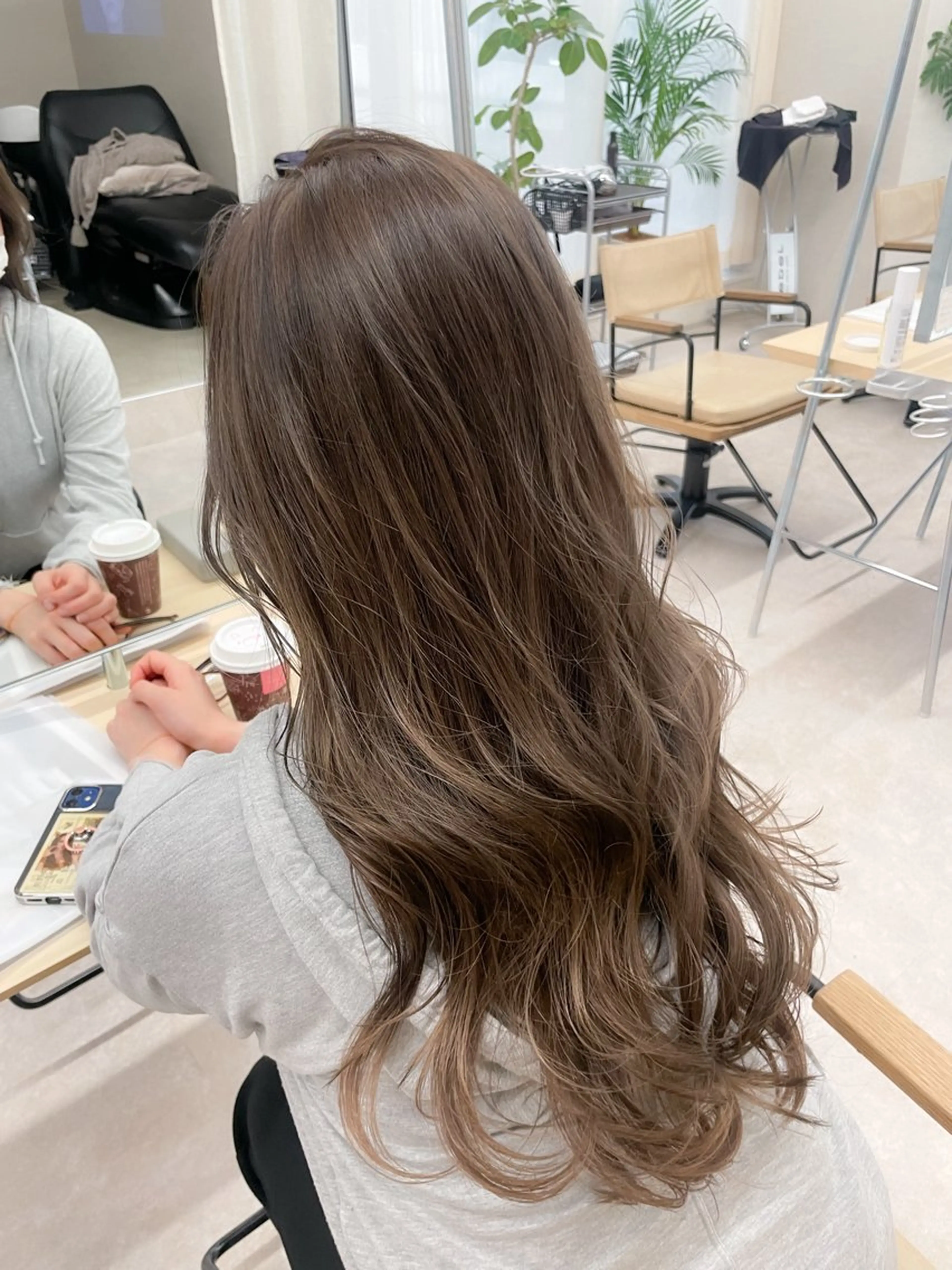 ロング カラー Grand Link （グランリンク）のヘアスタイル