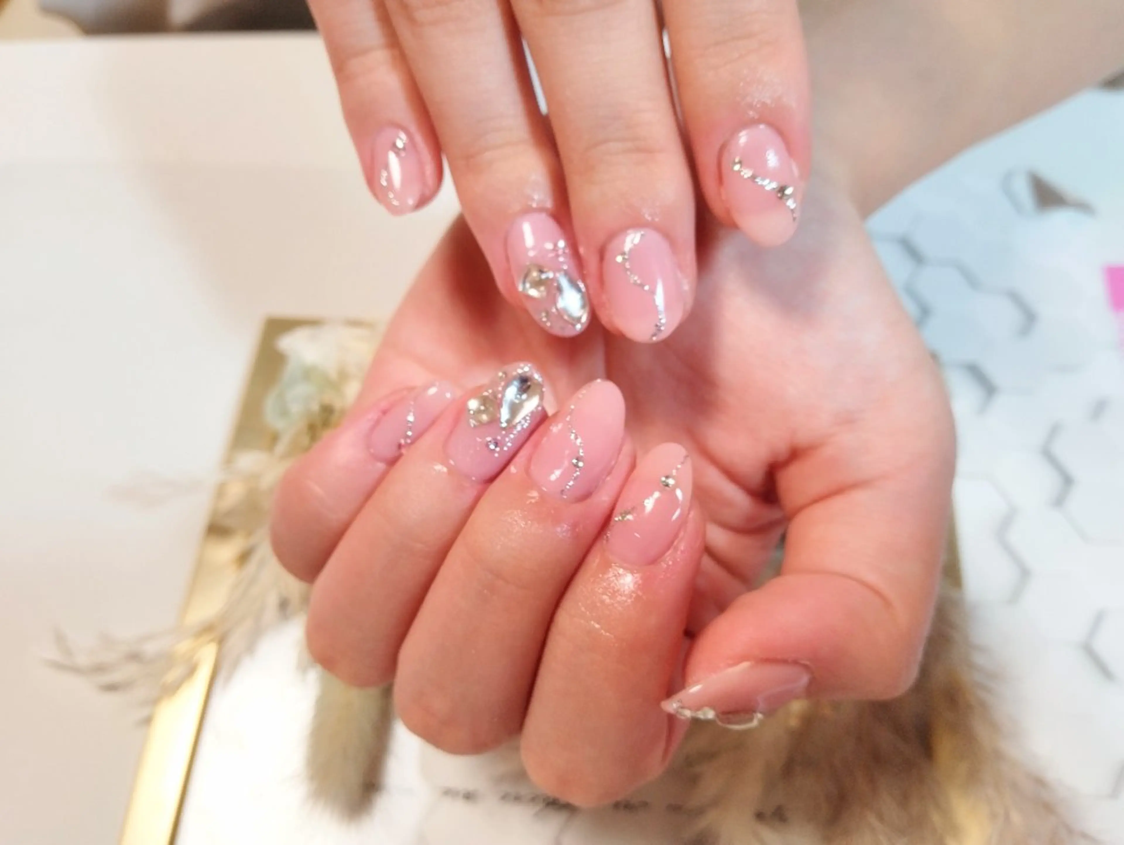 ネイル ハンドネイル ハンドケア ＤI'A ネイルサロンのネイルデザイン