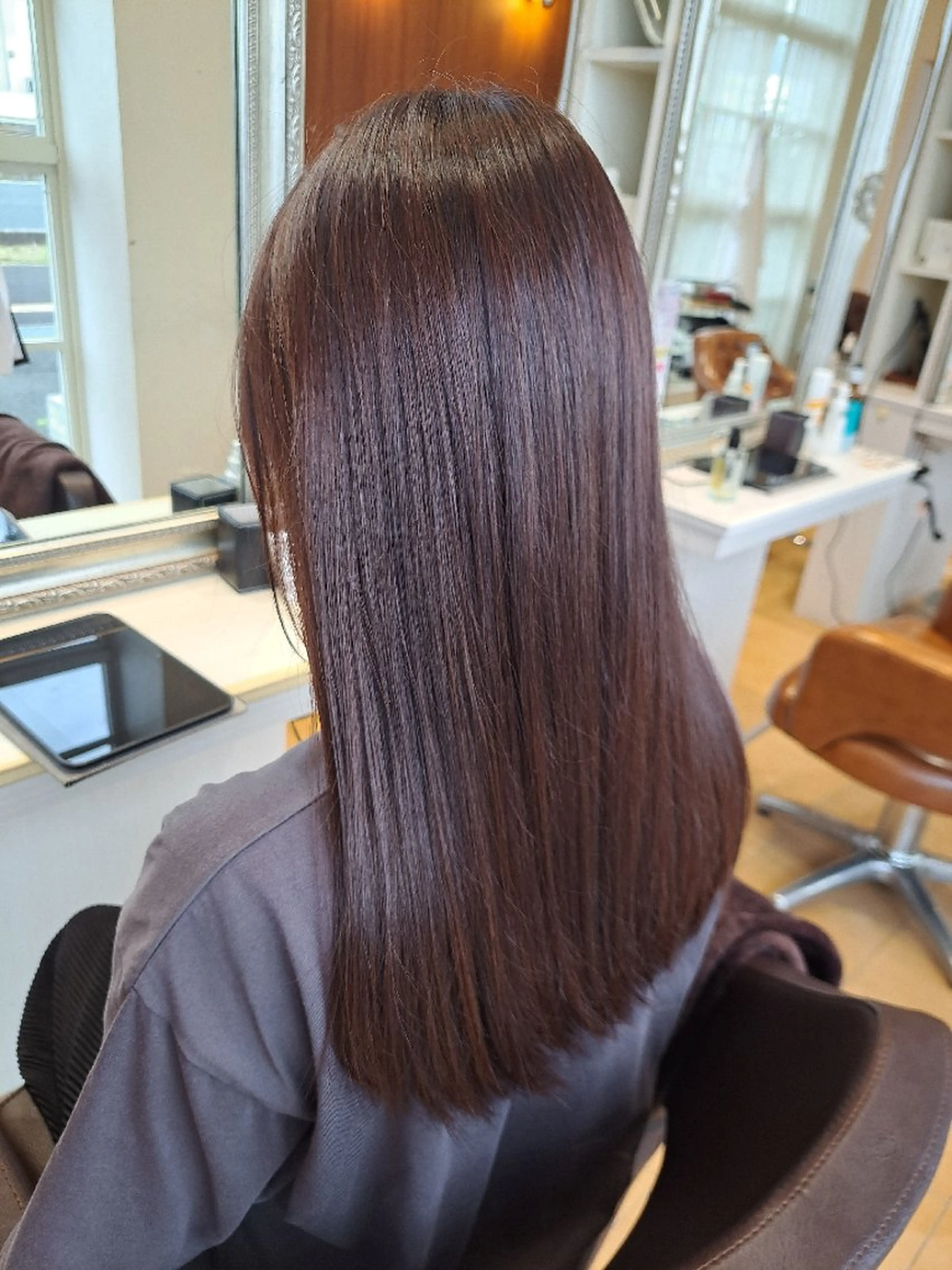 ロング カラー 本多 いぶきのヘアスタイル