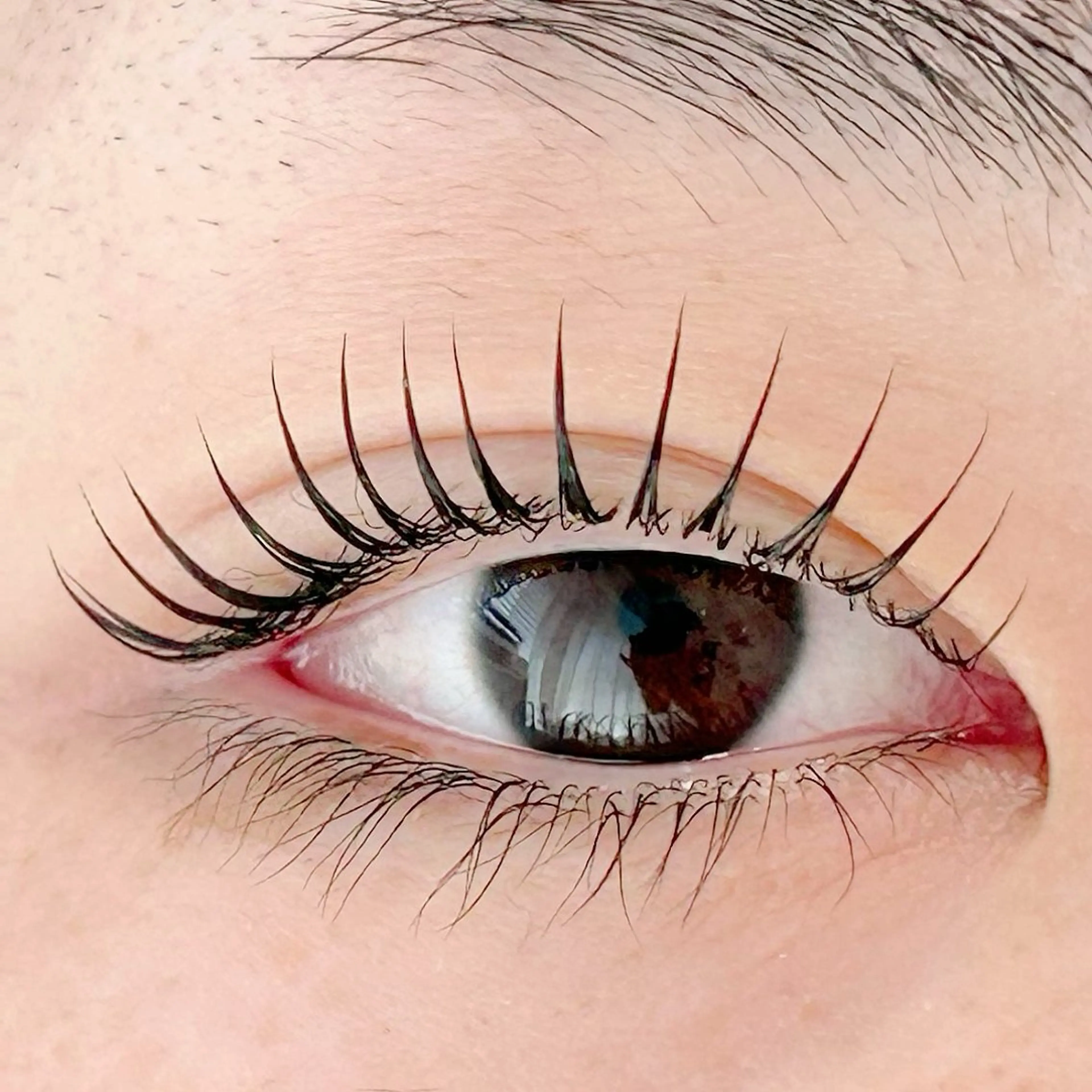 マツエク・マツパ パリジェンヌラッシュリフト 一重×まつ毛パーマ BellFlower Aki（眉・まつげ）のマツエク・マツパデザイン