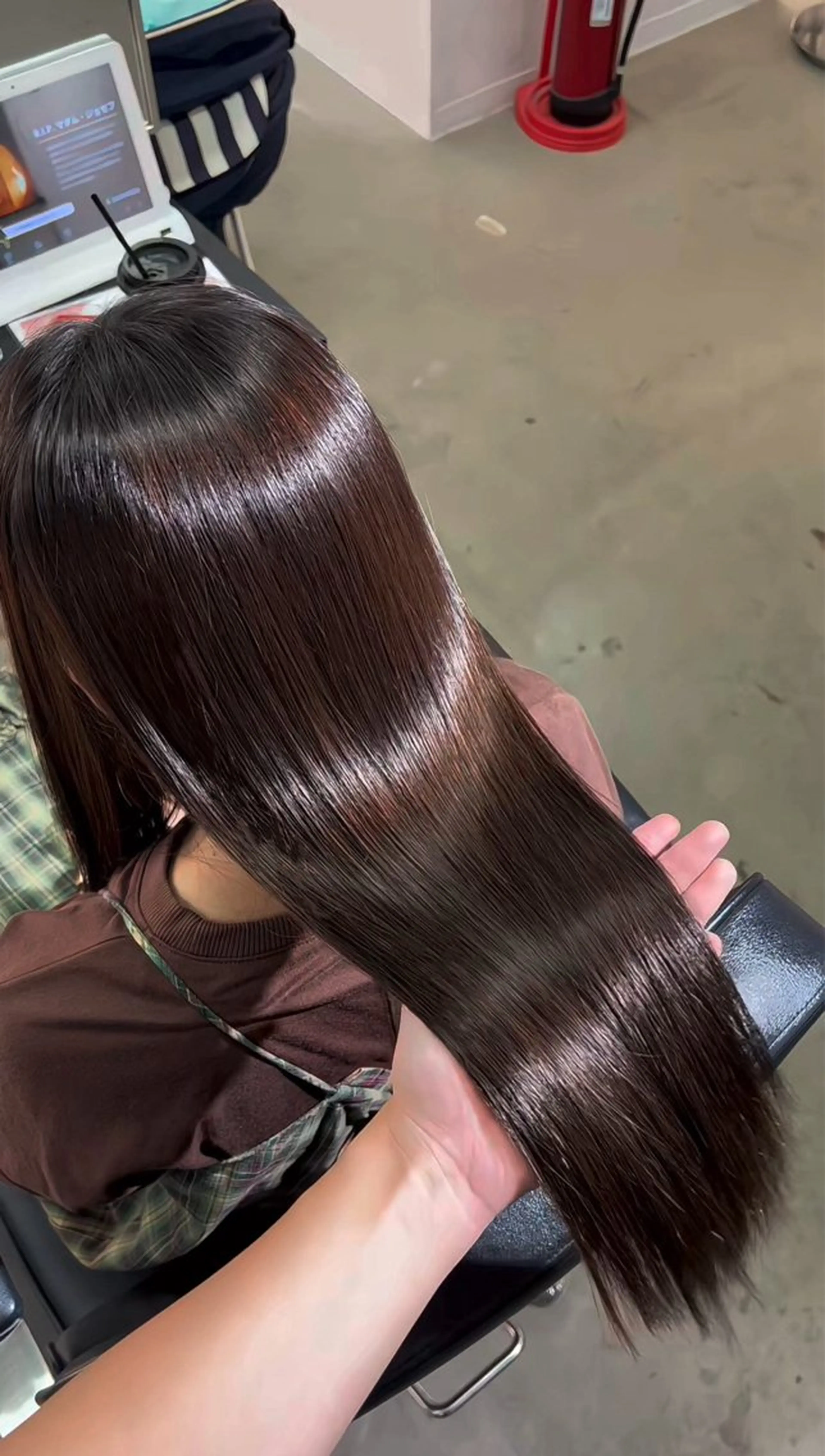 ロング 縮毛矯正 トリートメント カット ヘアカラー 縮毛矯正 髪質改善大阪/ 酸性縮毛矯正/ゆうとのヘアスタイル