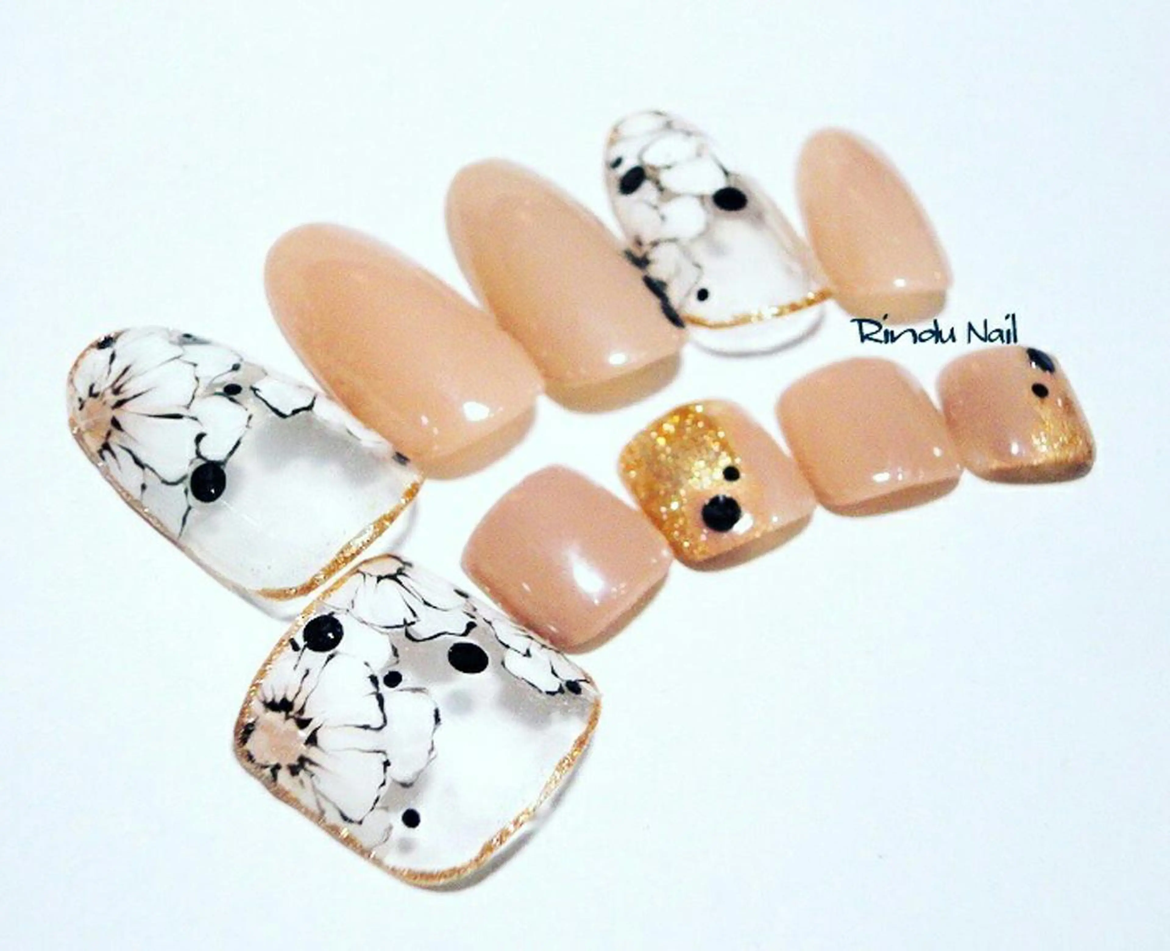 ネイル フットネイル Rindu Nail 名駅miniのネイルデザイン