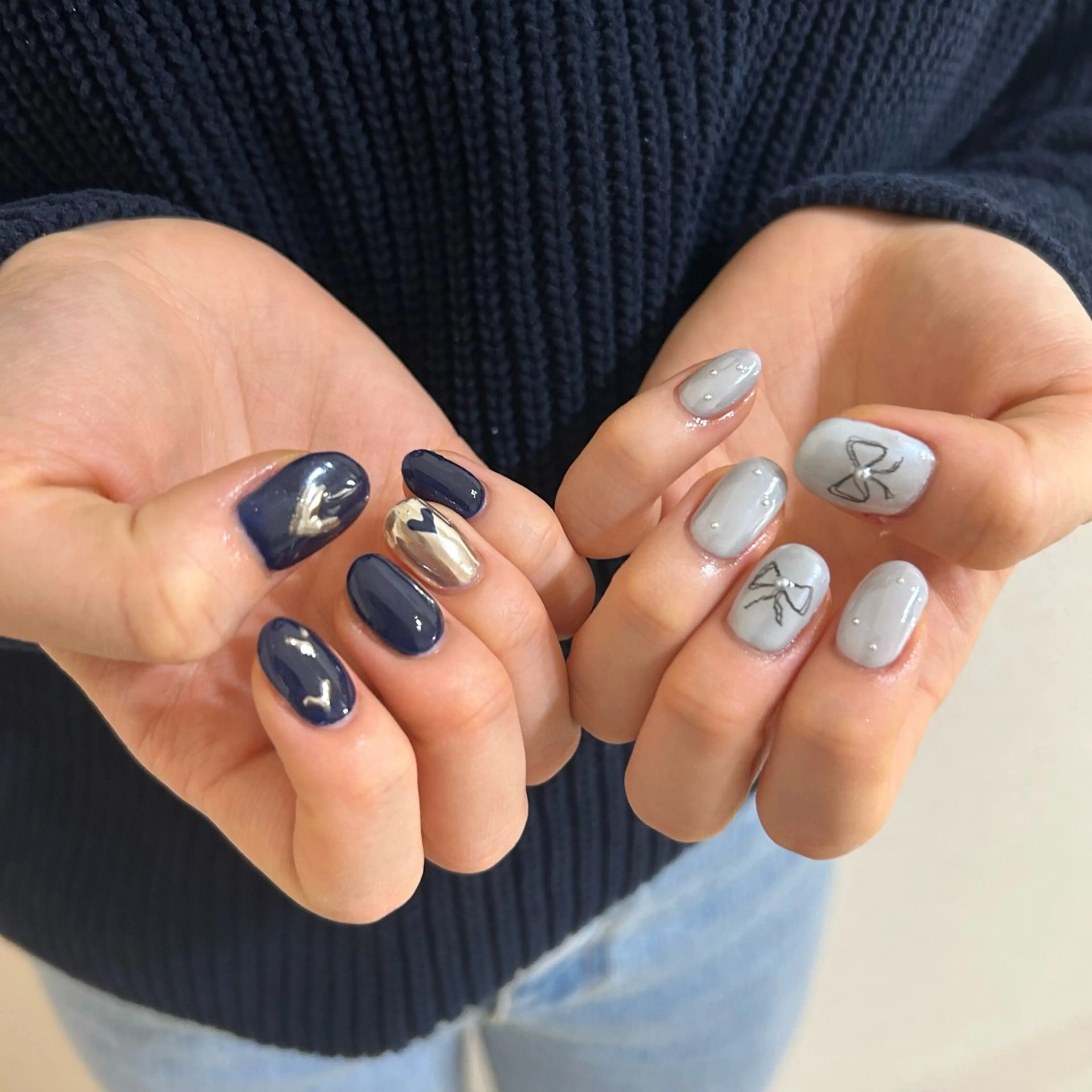 ネイル ブルー フットネイル ジェルネイル キラキラネイル 韓国ネイル RooM -produce by maynail-所属・RooM -mizuki-のネイルデザイン