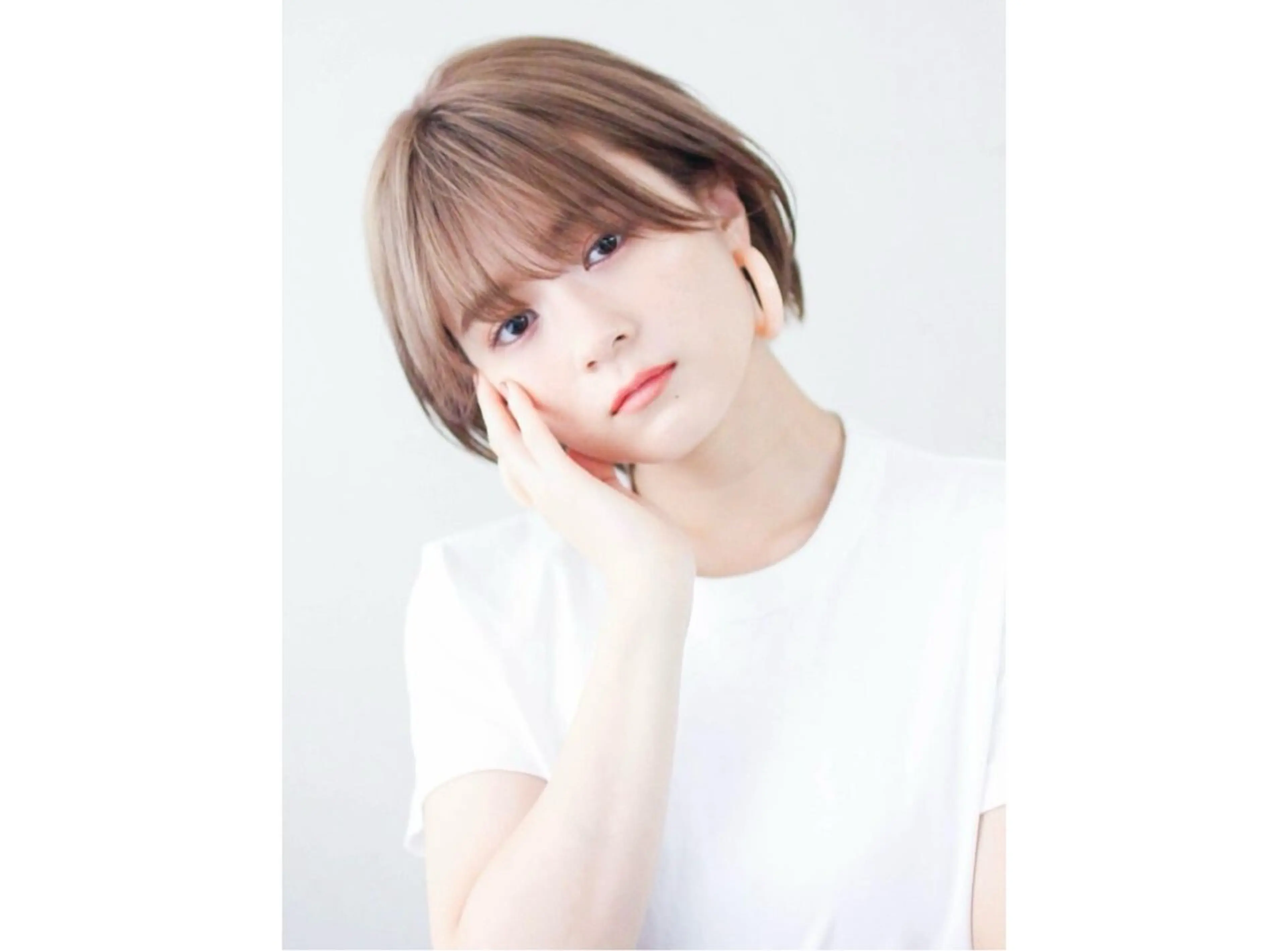 ショート 酒井 緋菜のヘアスタイル