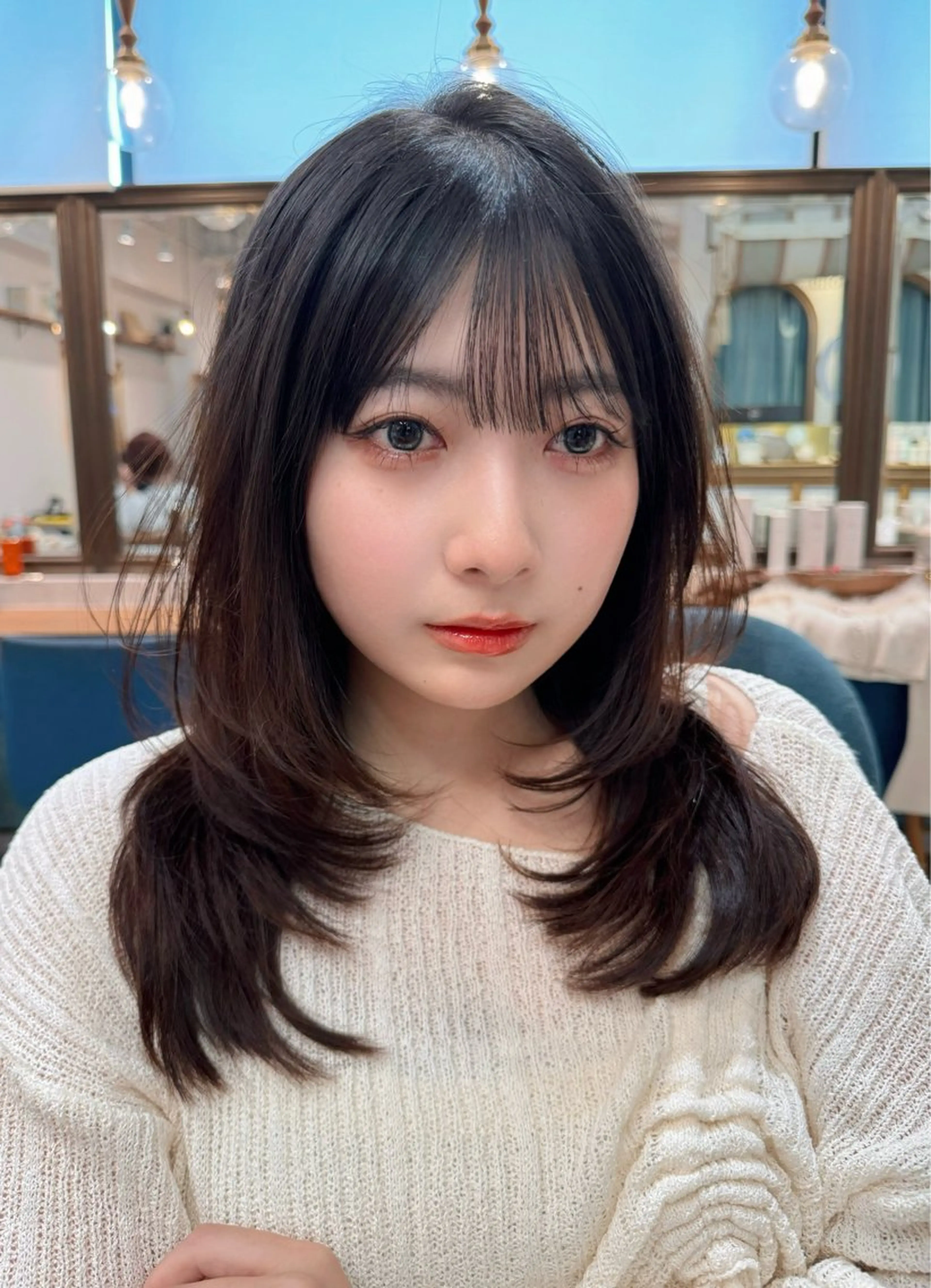 ミディアム カラー カット ヘアカラー トリートメント レイヤーカット /透明感カラー西田のヘアスタイル