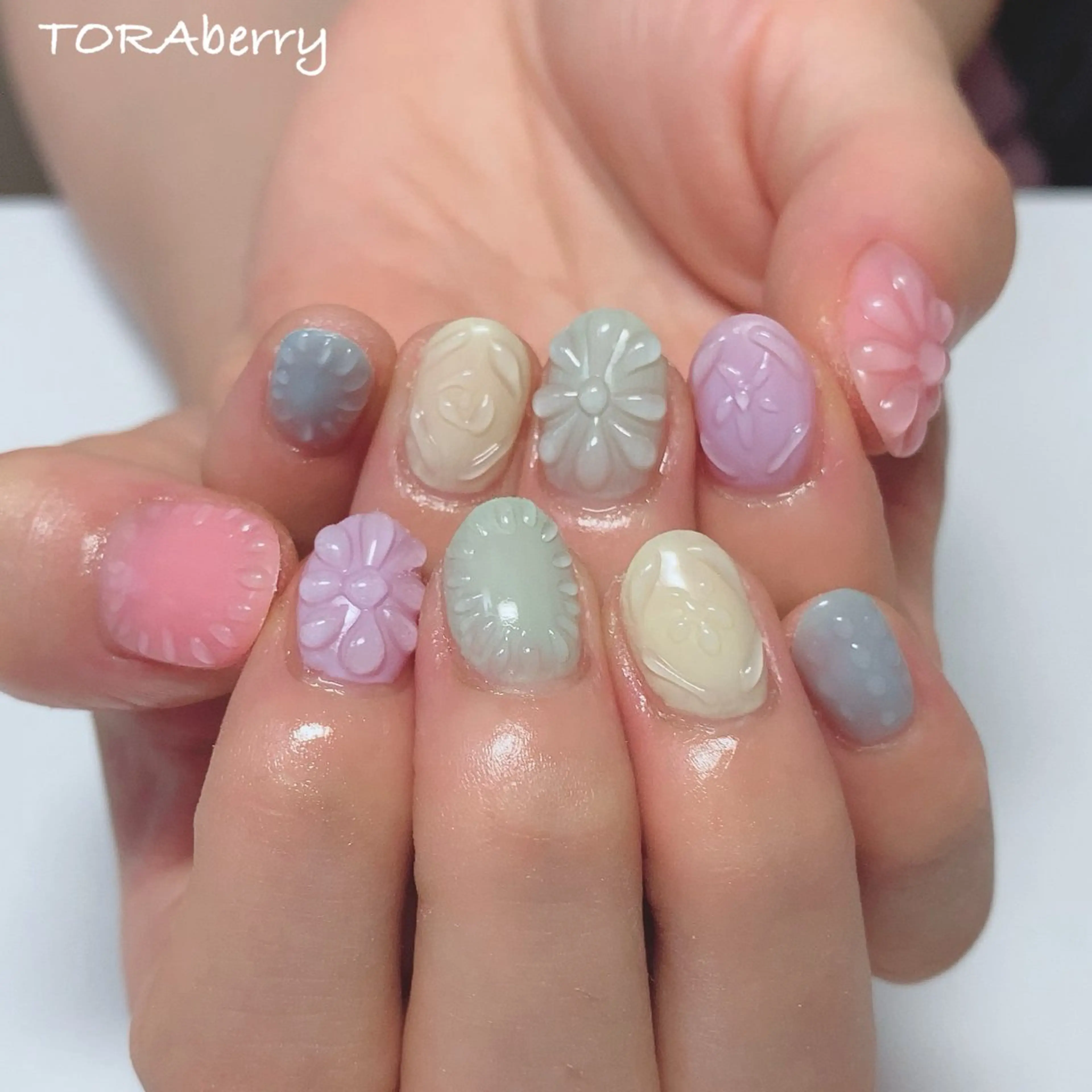 ネイル ハンドネイル ネイリスト なつみのネイルデザイン