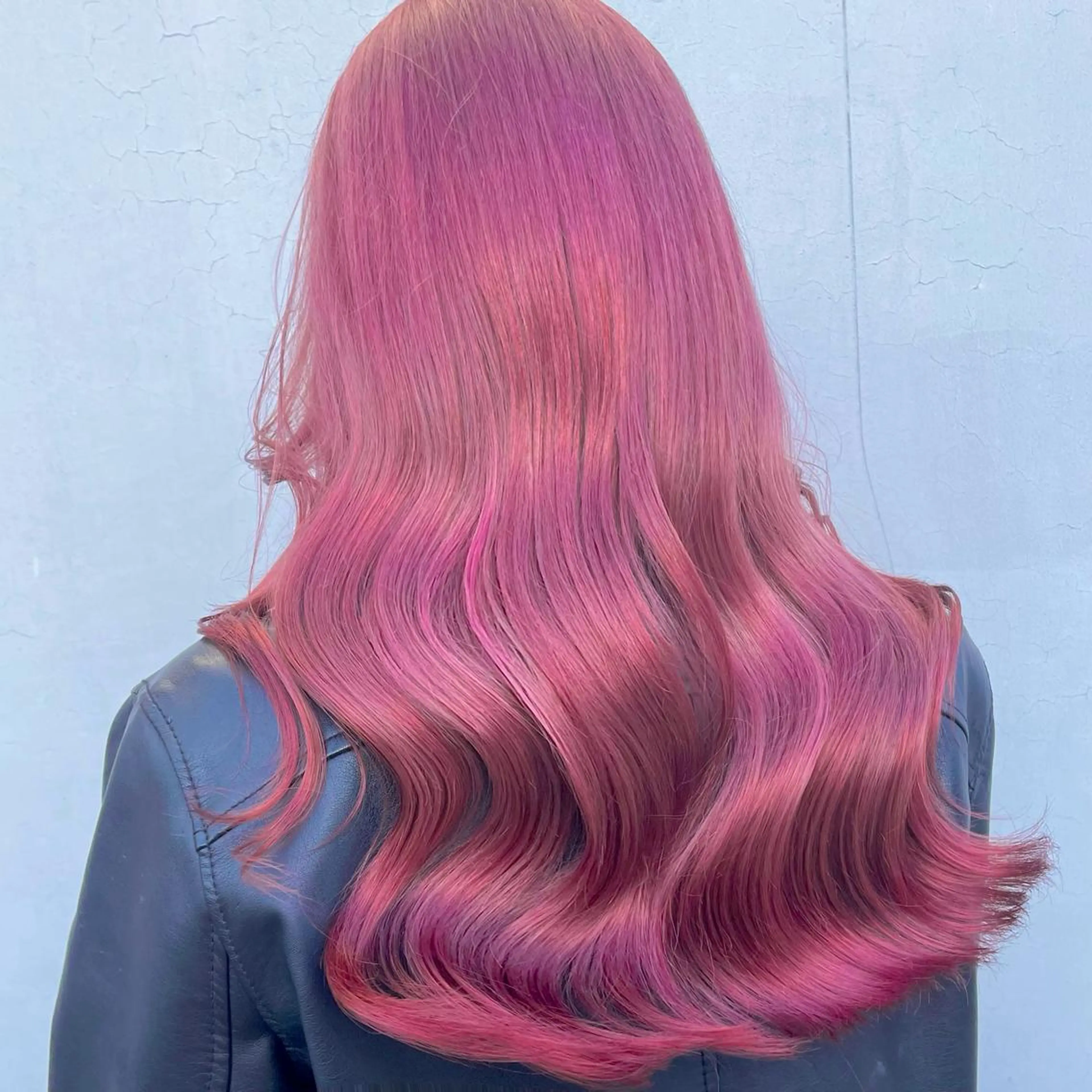 ロング カラー ブリーチ ケアブリーチ ダブルカラー インナーカラー ピンクカラー ヘアカラー トリートメント もにか🌞原宿/渋谷 🌝ブリーチカラーのヘアスタイル