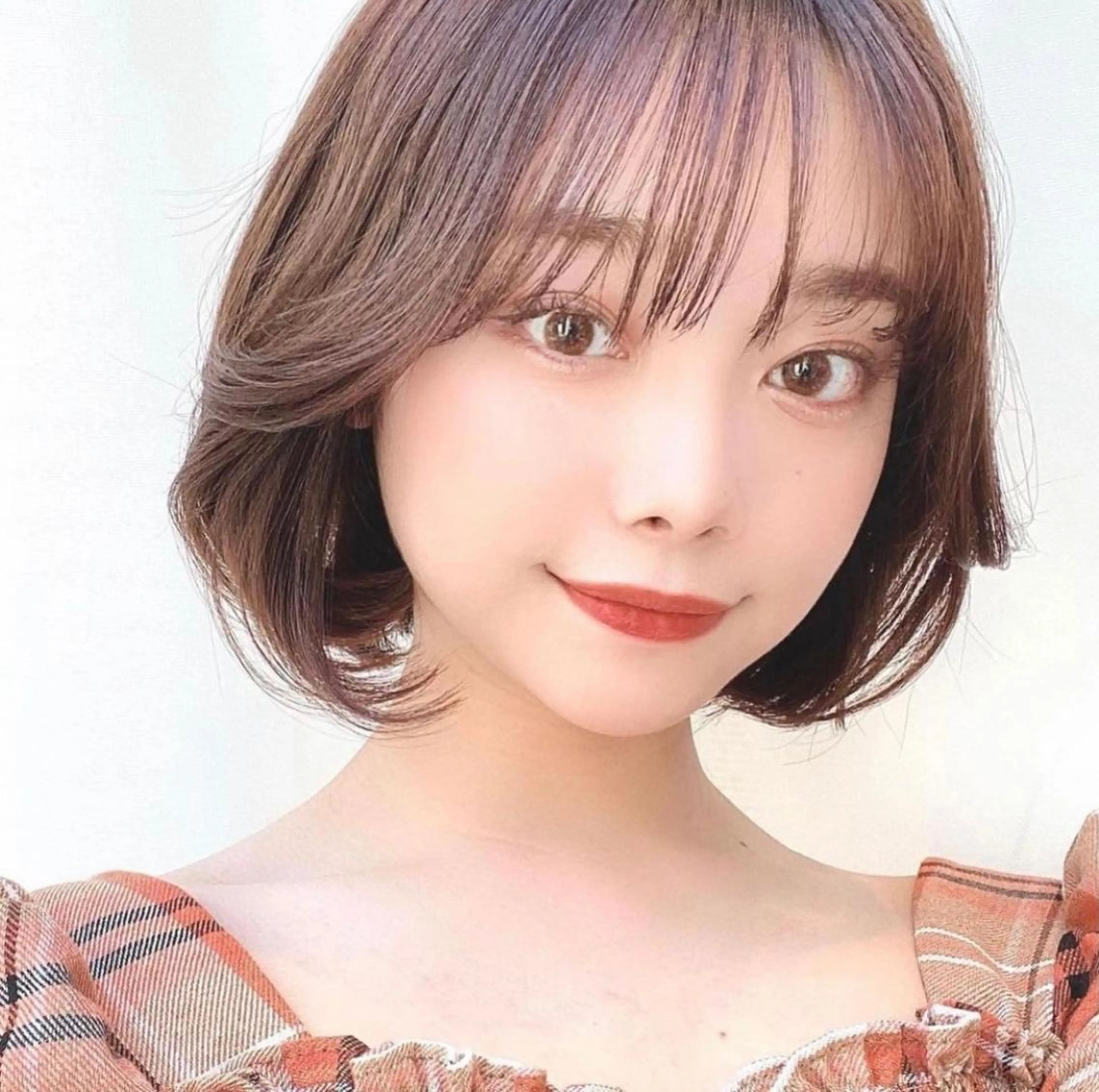 ミディアム 韓国くびれレイヤー 🇰🇷はづきのヘアスタイル