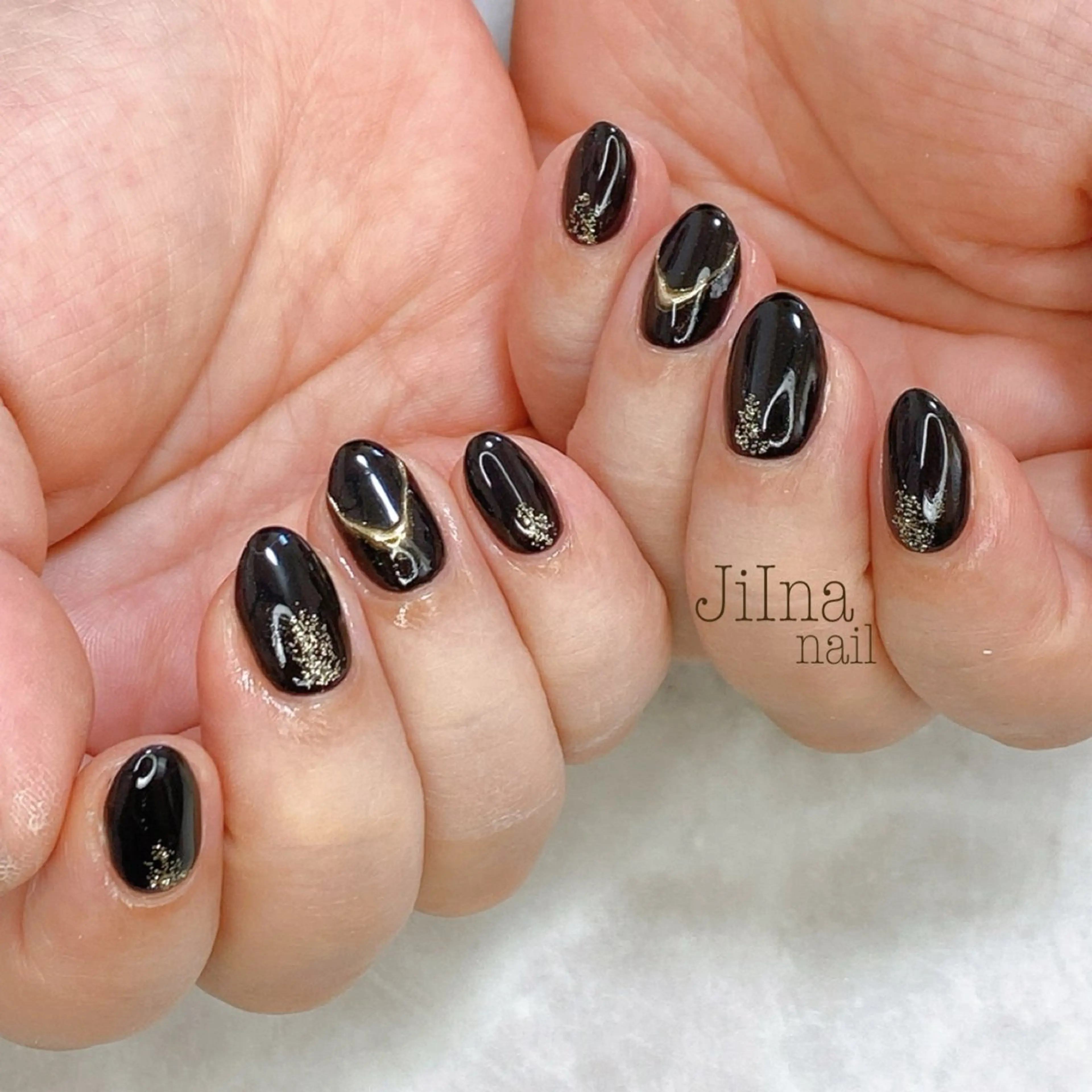 ネイル JiIna nailのネイルデザイン