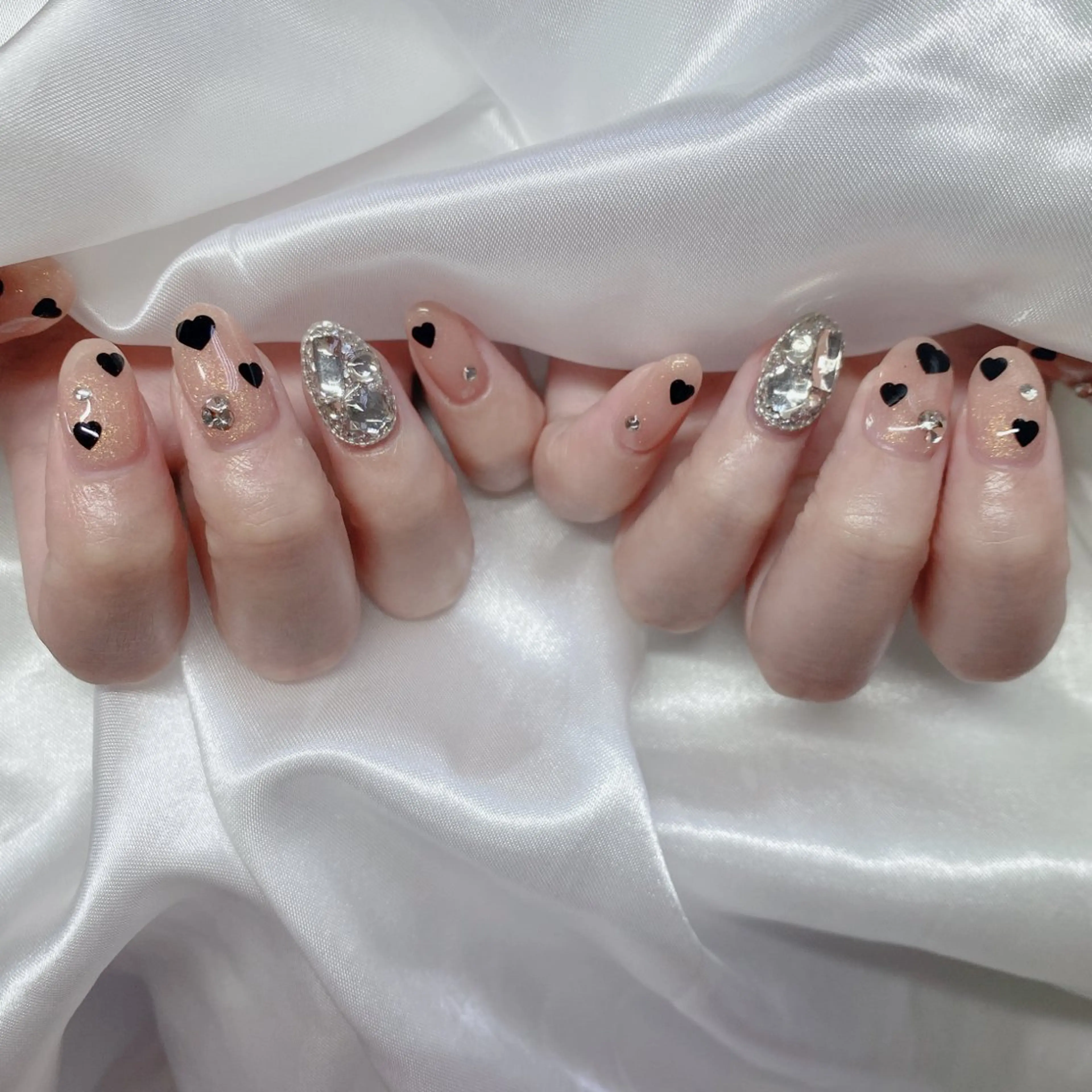 ネイル UniqueNail 長さだし専門店のネイルデザイン