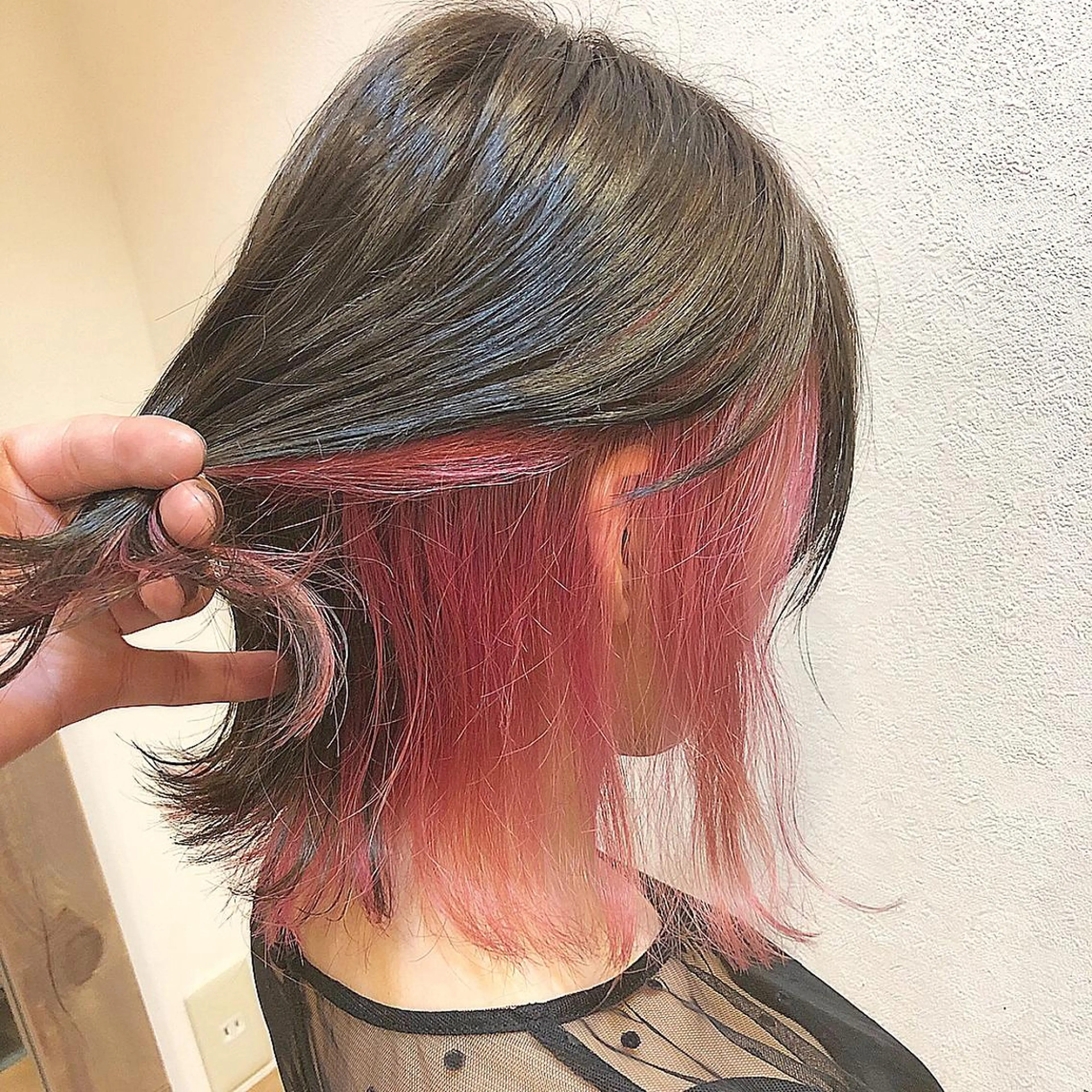 ミディアム カラー ブリーチ ピンクカラー hair salon Ranun髪質改善のヘアスタイル