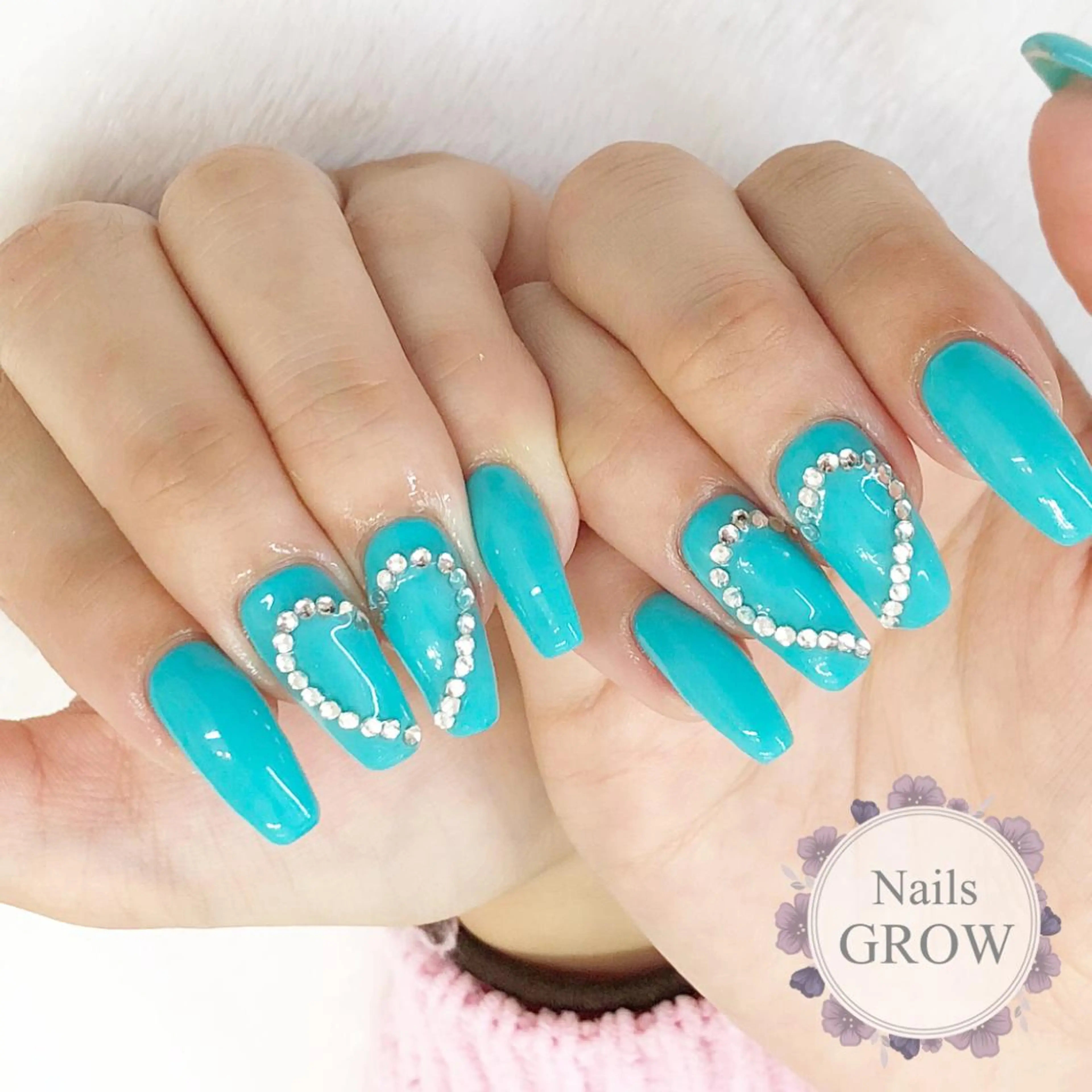 ネイル ストーンネイル ハンドネイル Nails GROWのネイルデザイン
