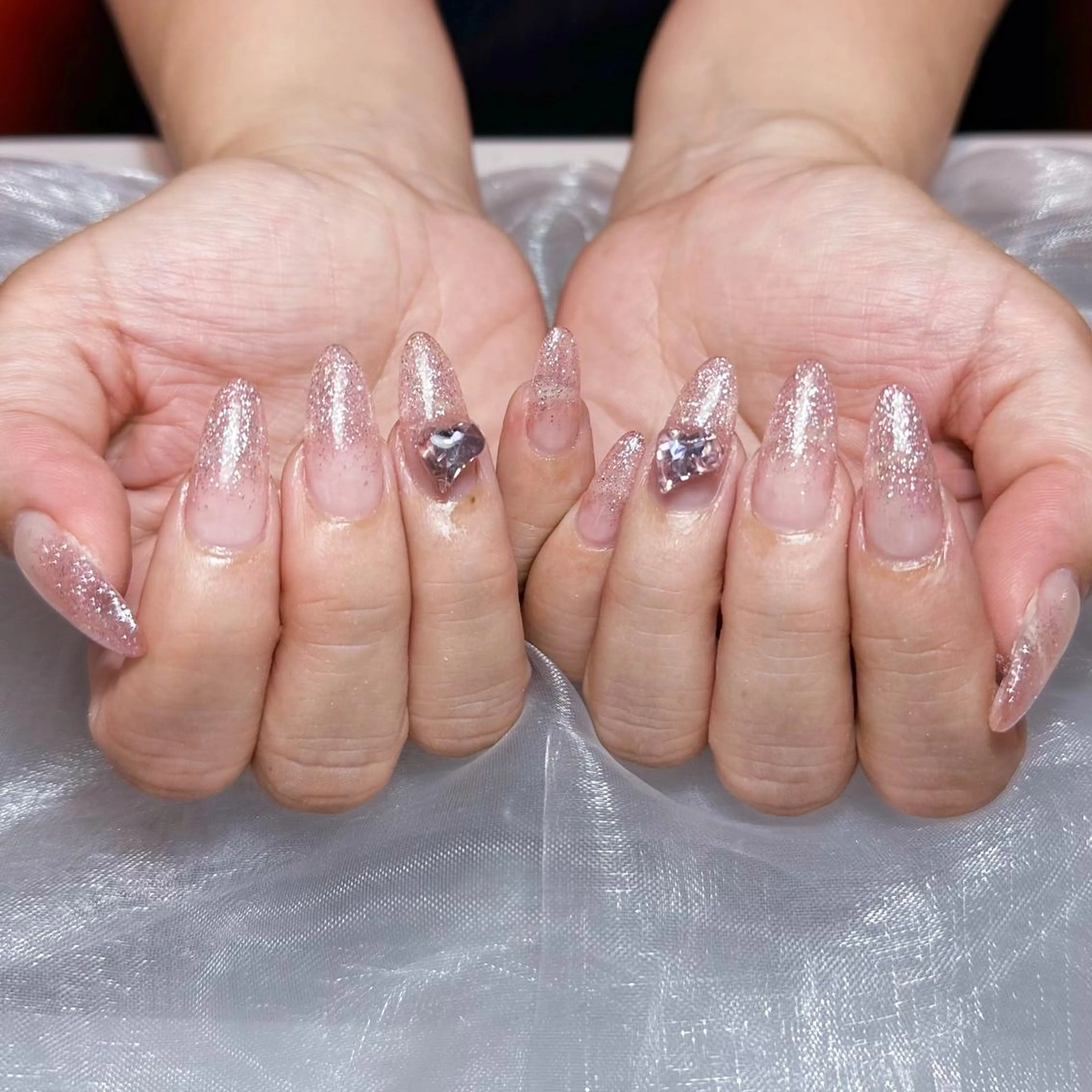 ネイル アートネイル オーロラネイル ガーリー キラキラネイル マグネットネイル ハンドネイル Diamond ✨のネイルデザイン