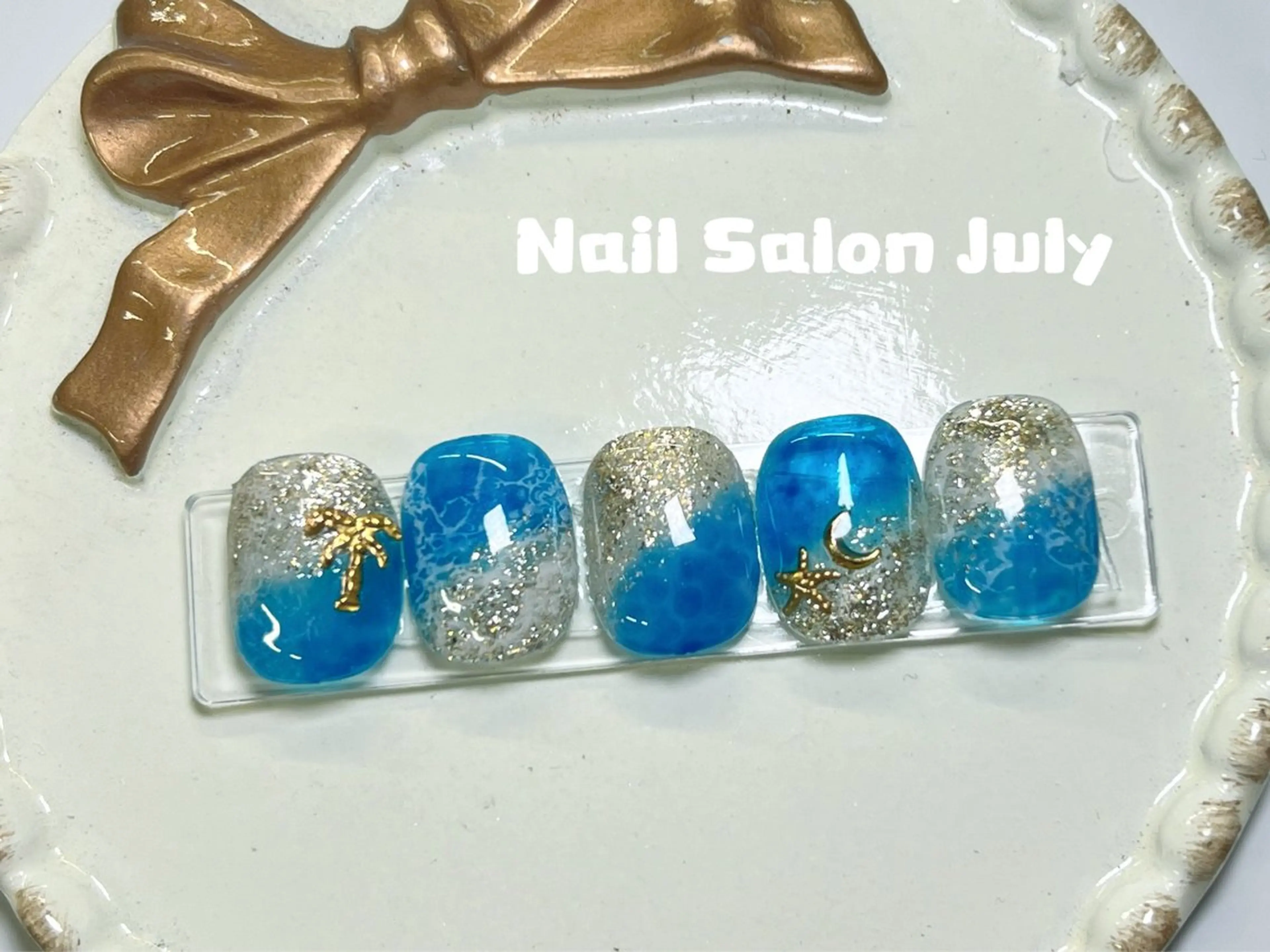 ネイル アートネイル オーロラネイル ジェルネイル ガーリー キラキラネイル ハンドネイル July モモのネイルデザイン