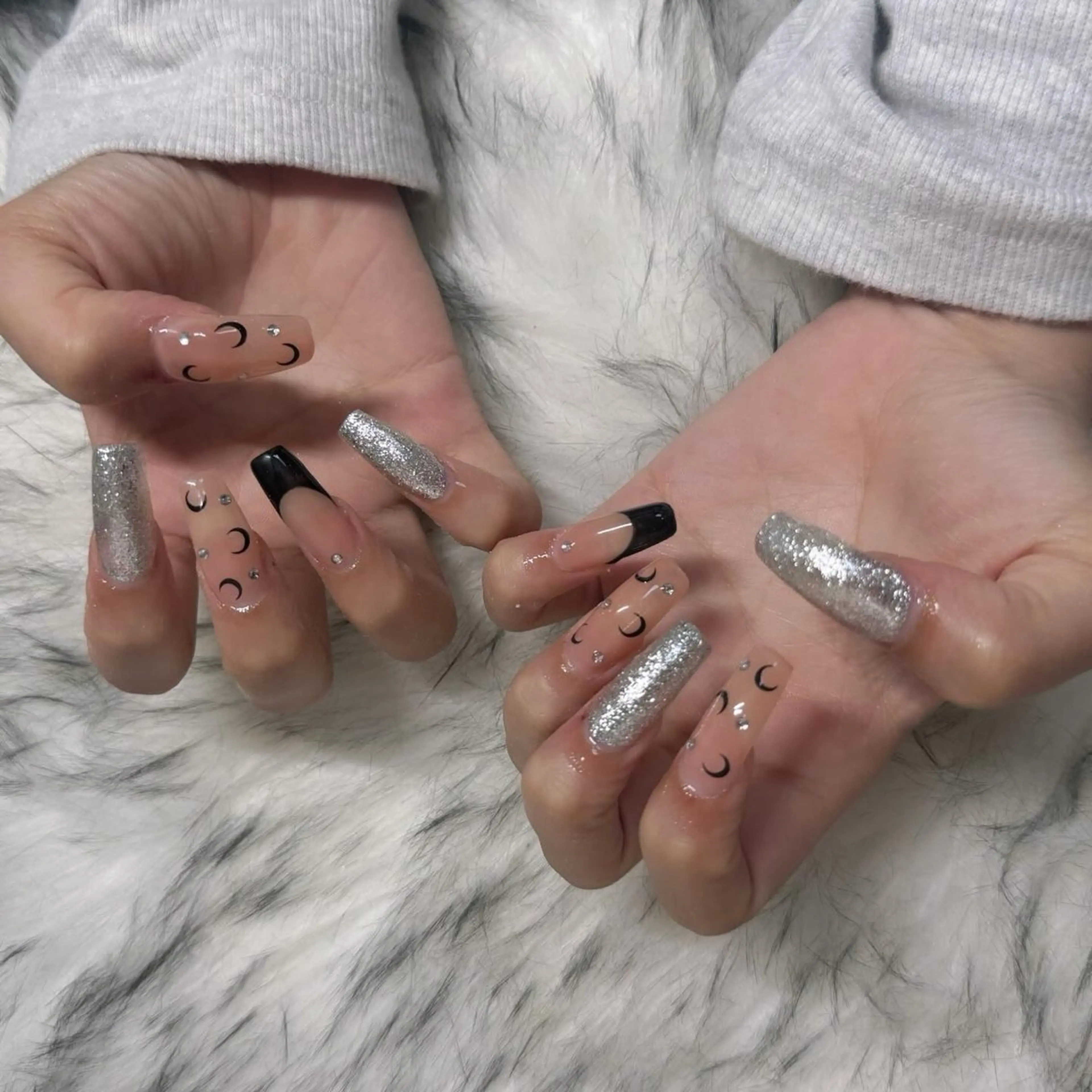 ロング ハンドネイル mao .のネイルデザイン