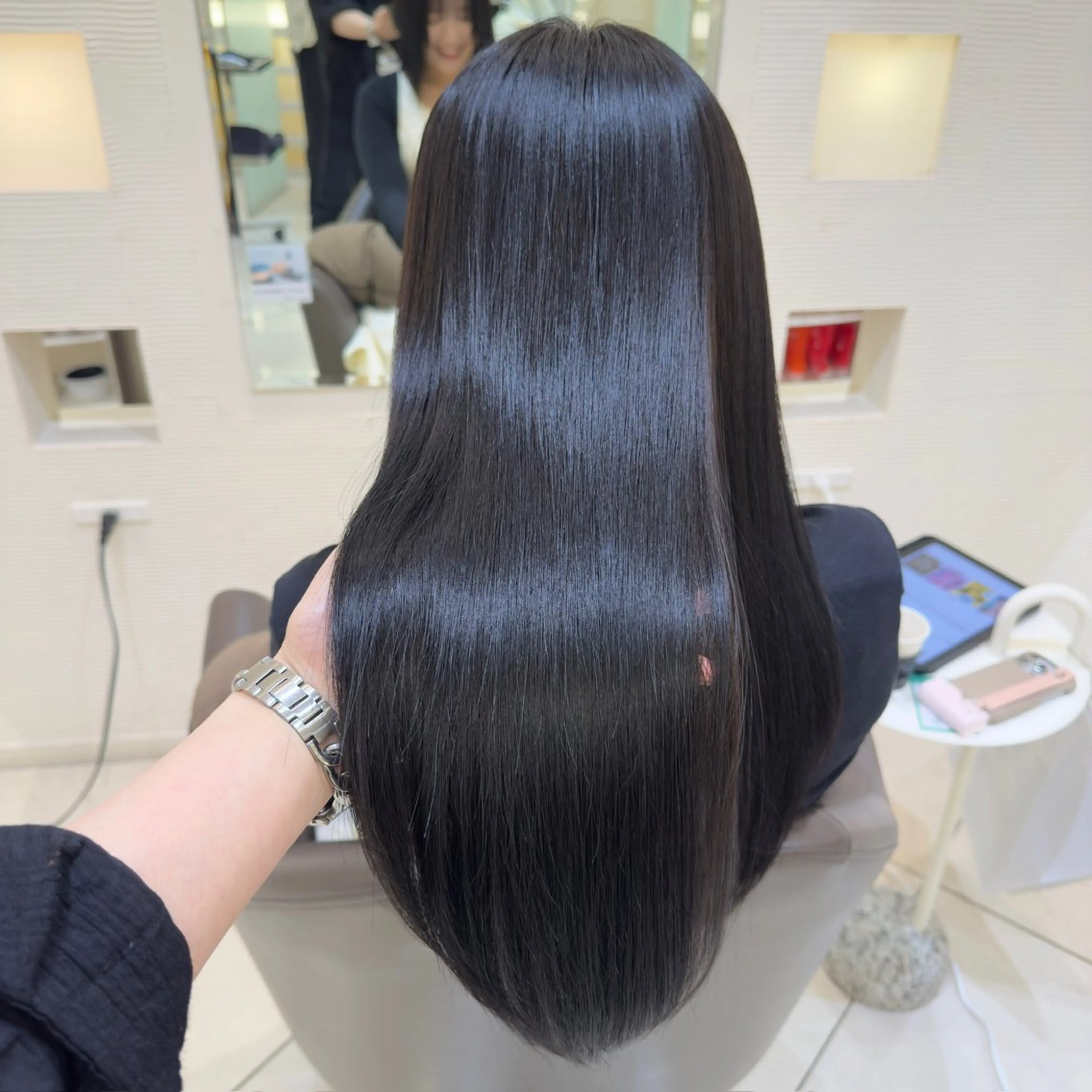 【🍏うるツヤ酸性縮毛矯正🍏】酸性縮毛矯正＋Aujuaトリートメントの写真