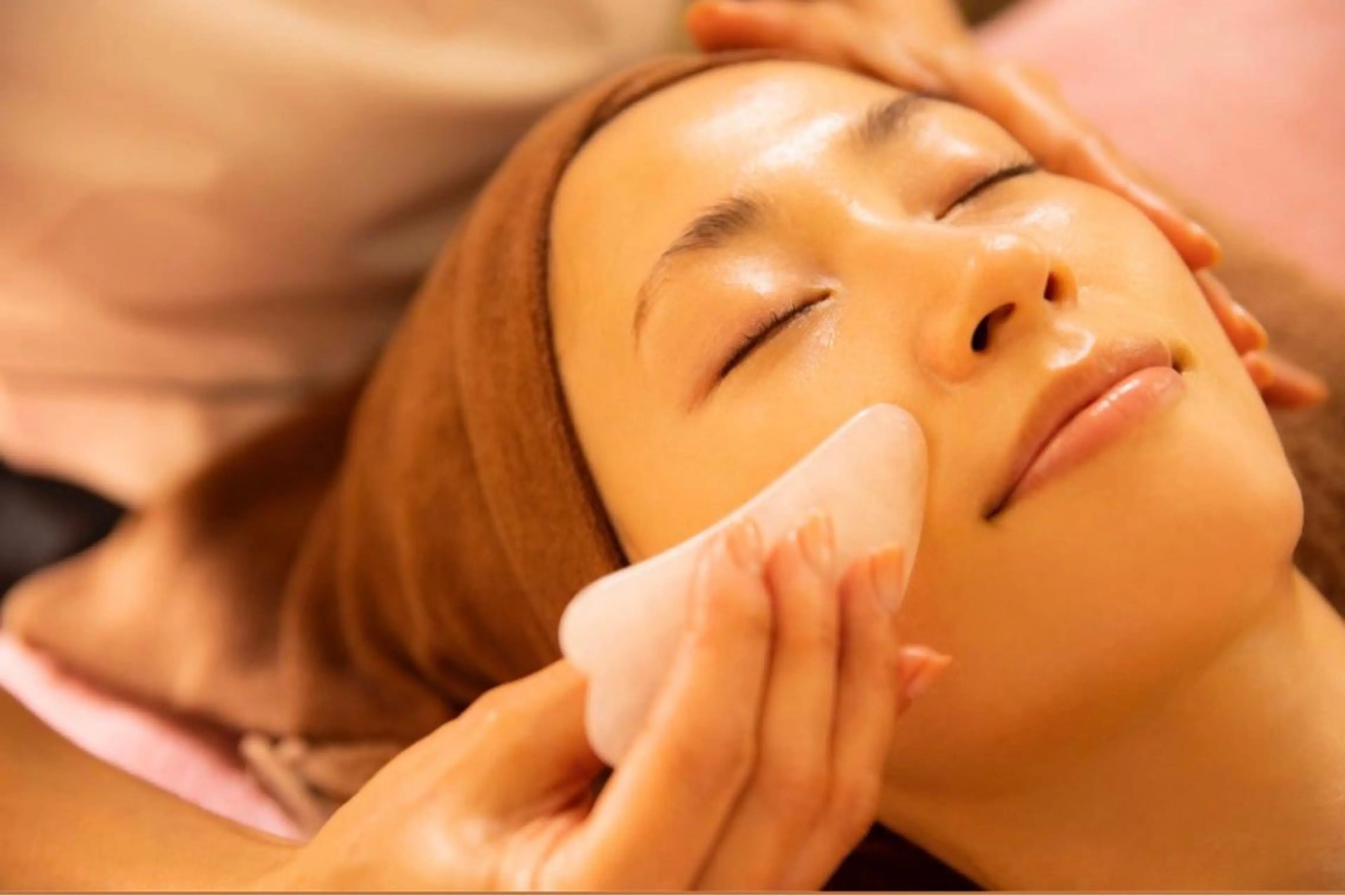 🌸小顔リンパマッサージ20分+ヘッドスパ10分🌸【むくみケア】【リフトアップ】【ドライヘッドスパ】の写真