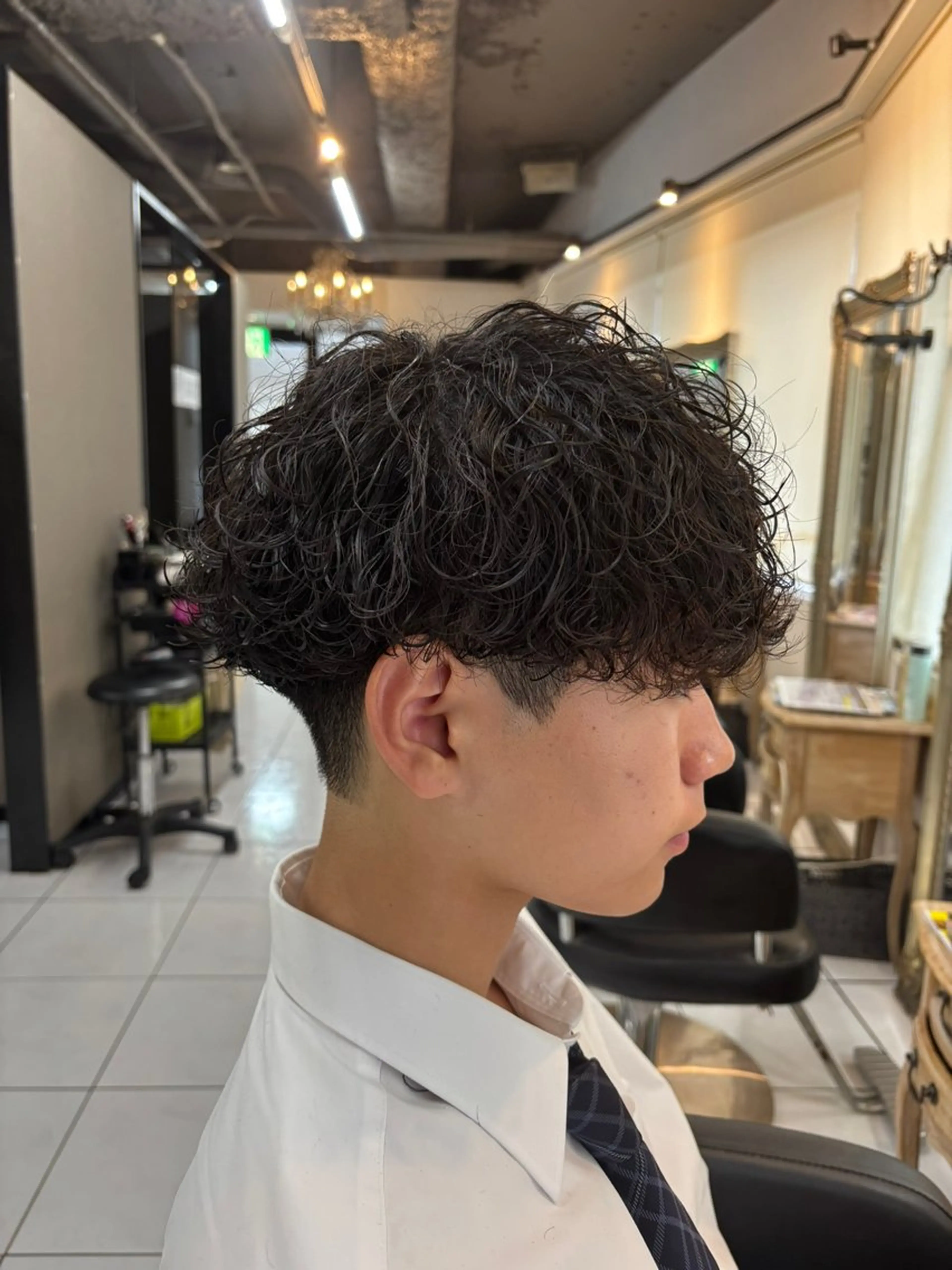 メンズ メンズパーマ 波巻きパーマ カット パーマ 加川 隼人のヘアスタイル