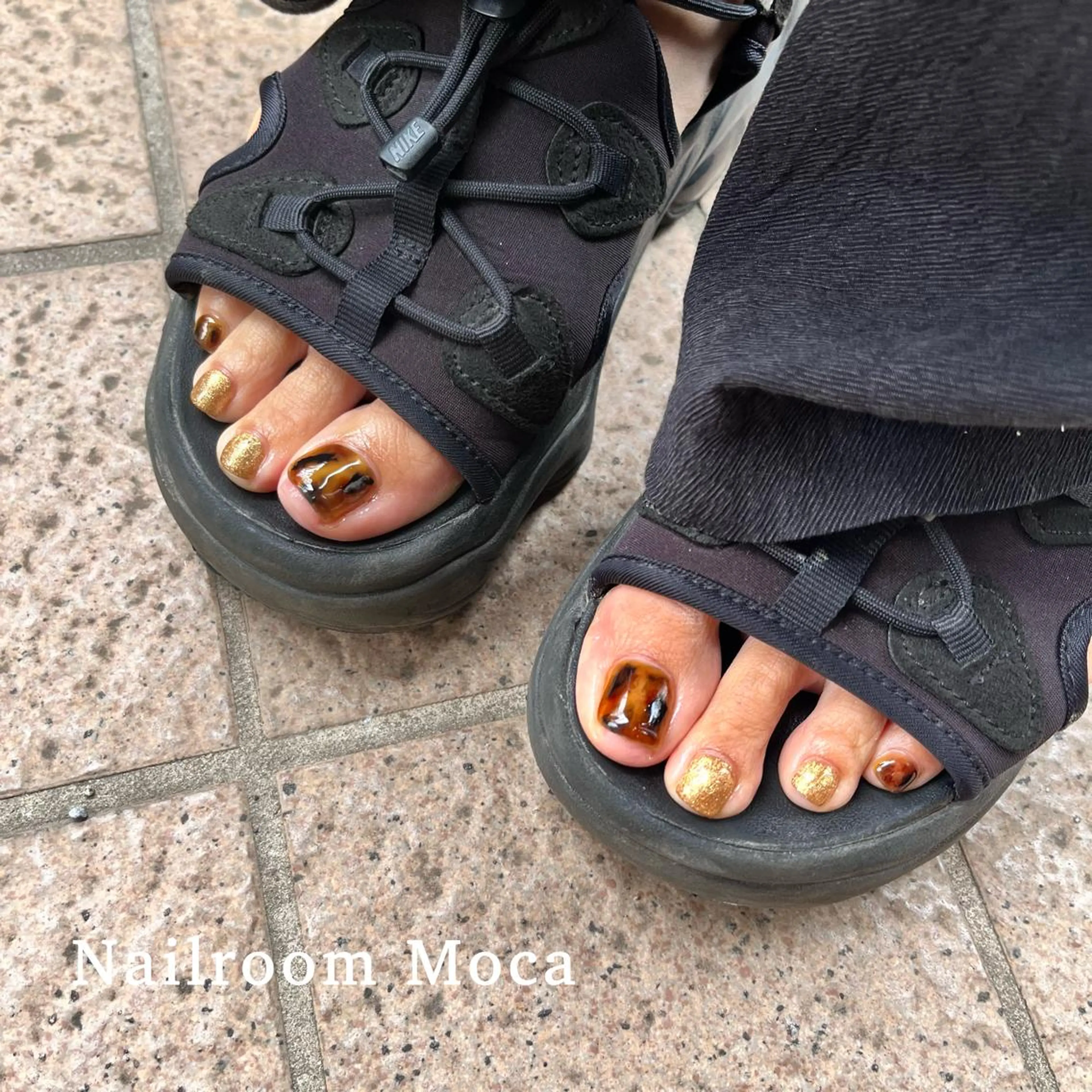 ネイル フットネイル Nailroom Mocaのネイルデザイン