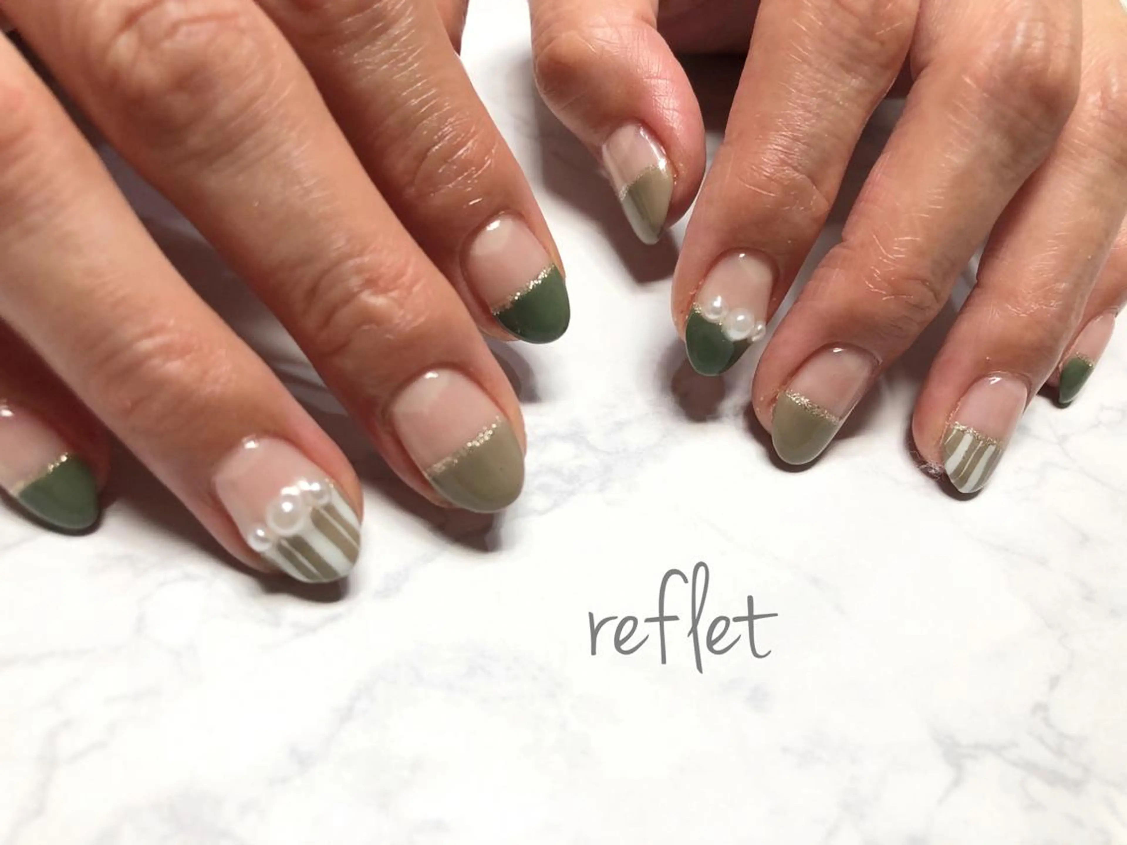 ネイル フレンチネイル グラデーション ハンドネイル reflet nailのネイルデザイン
