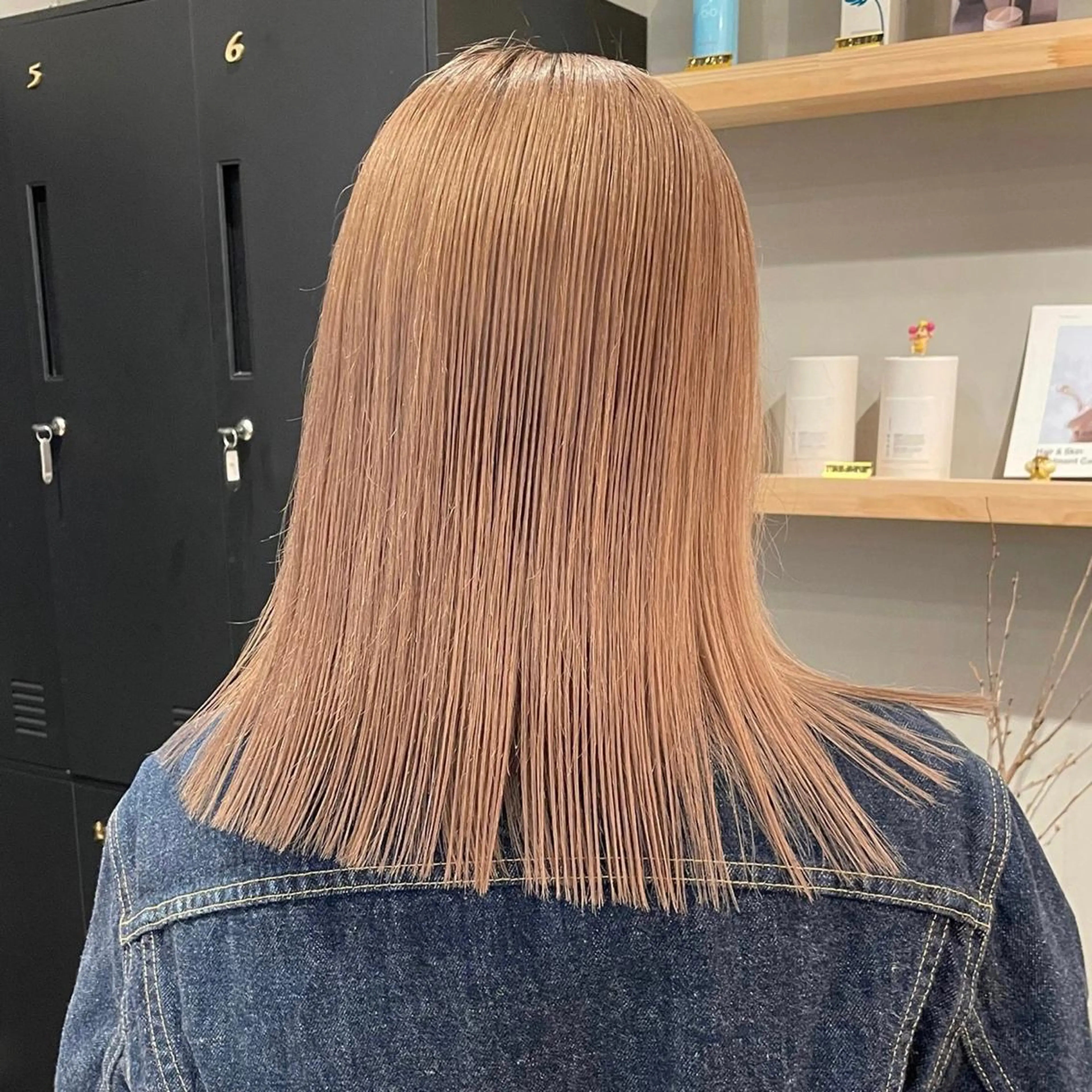 ミディアム カラー カット ヘアカラー トリートメント SALOWIN下北沢所属・hazuki 🌝のヘアスタイル