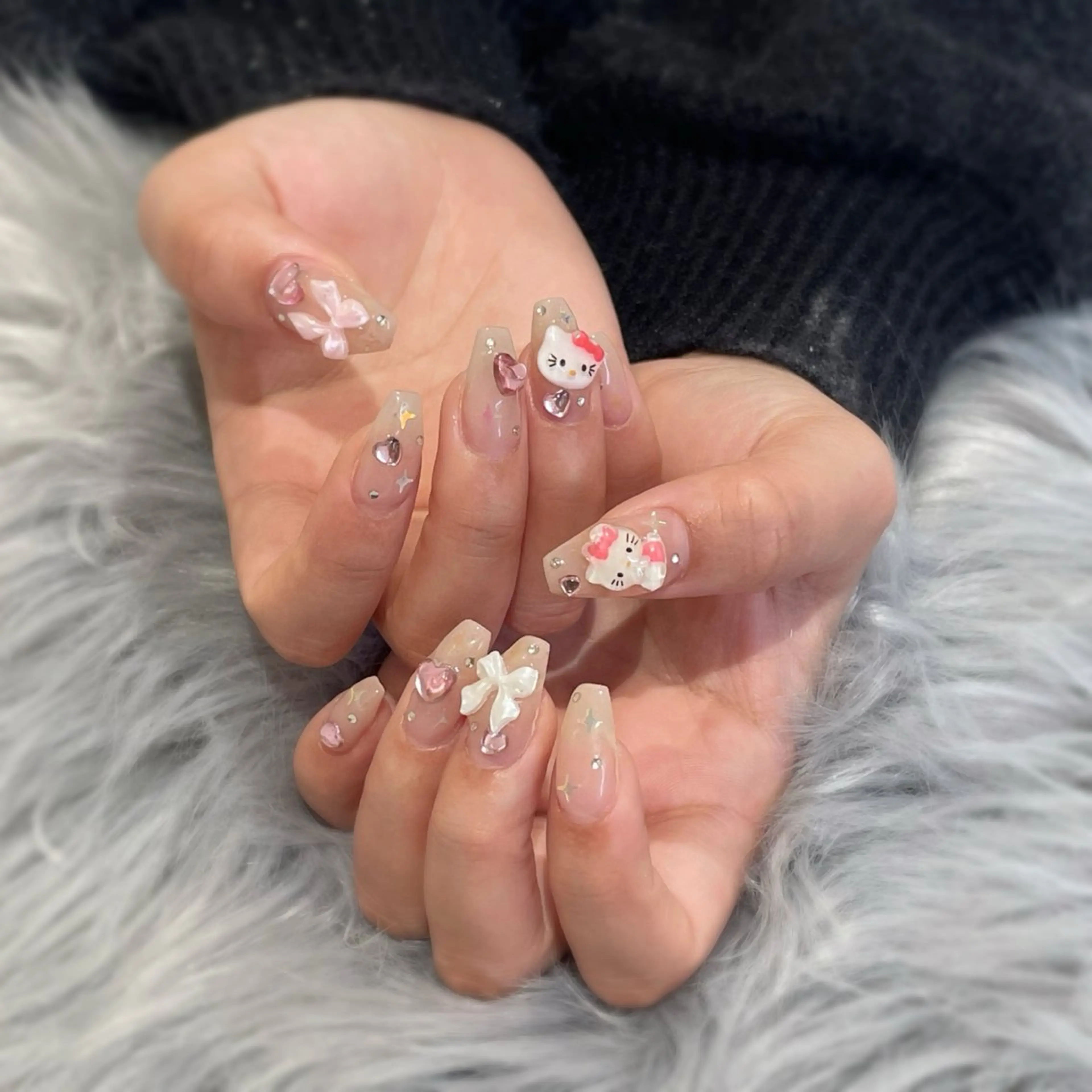 ネイル ハンドネイル RICO NAIL所属・RICO Nail パーツつけ放題🌈のネイルデザイン