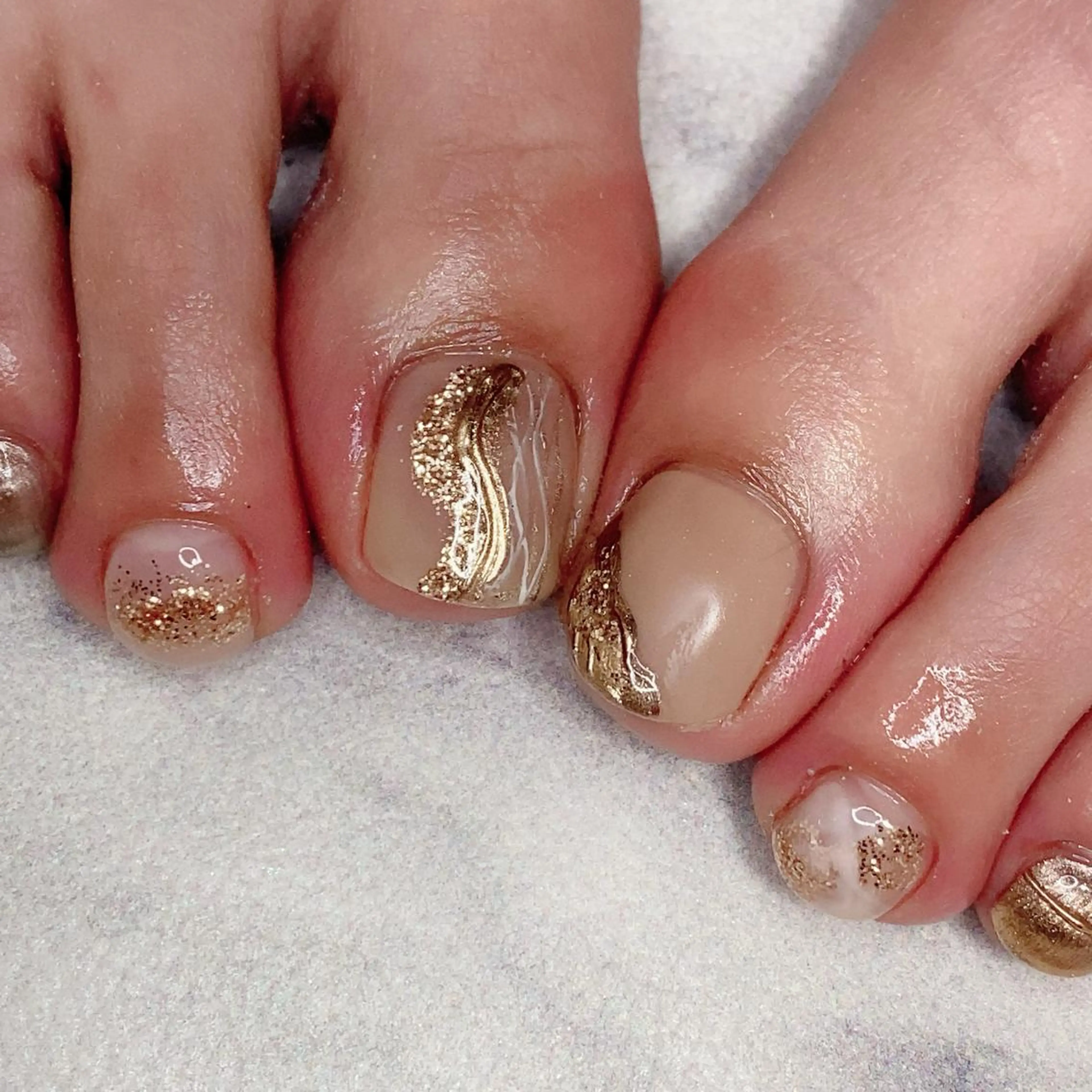 ネイル フットネイル C. NAILSのネイルデザイン