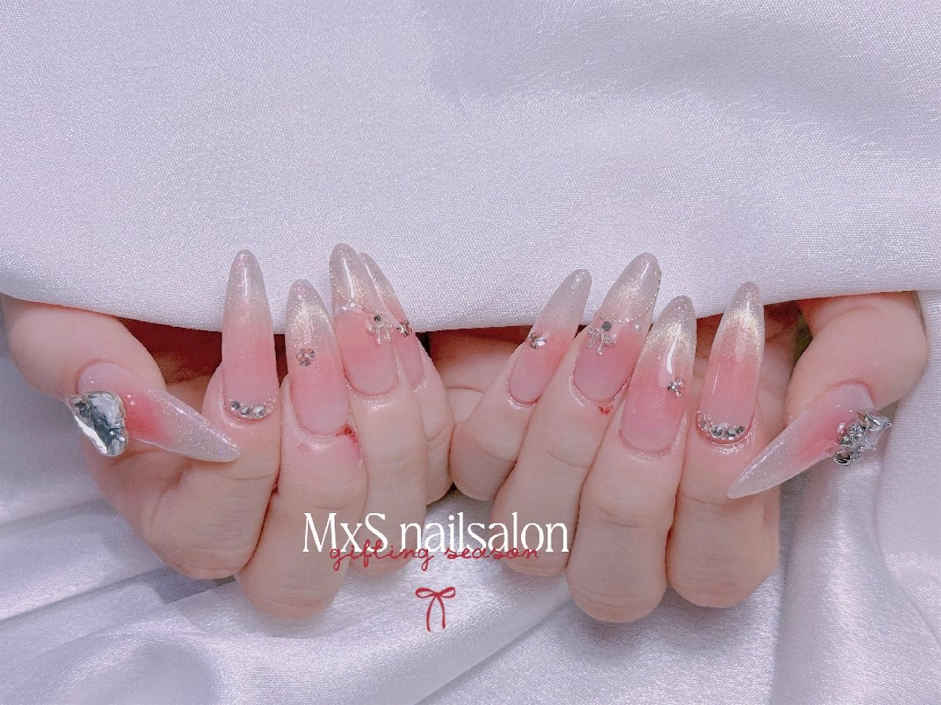 ネイル ジェルネイル マグネットネイル パラジェル 春ネイル ワンホンネイル ハンドネイル ハンドケア MxS Nail(長さだし/フィルイン/マグネット/韓国ネイル/ワンホンネイル/ワンカラー)所属・MxS リィリィのネイルデザイン