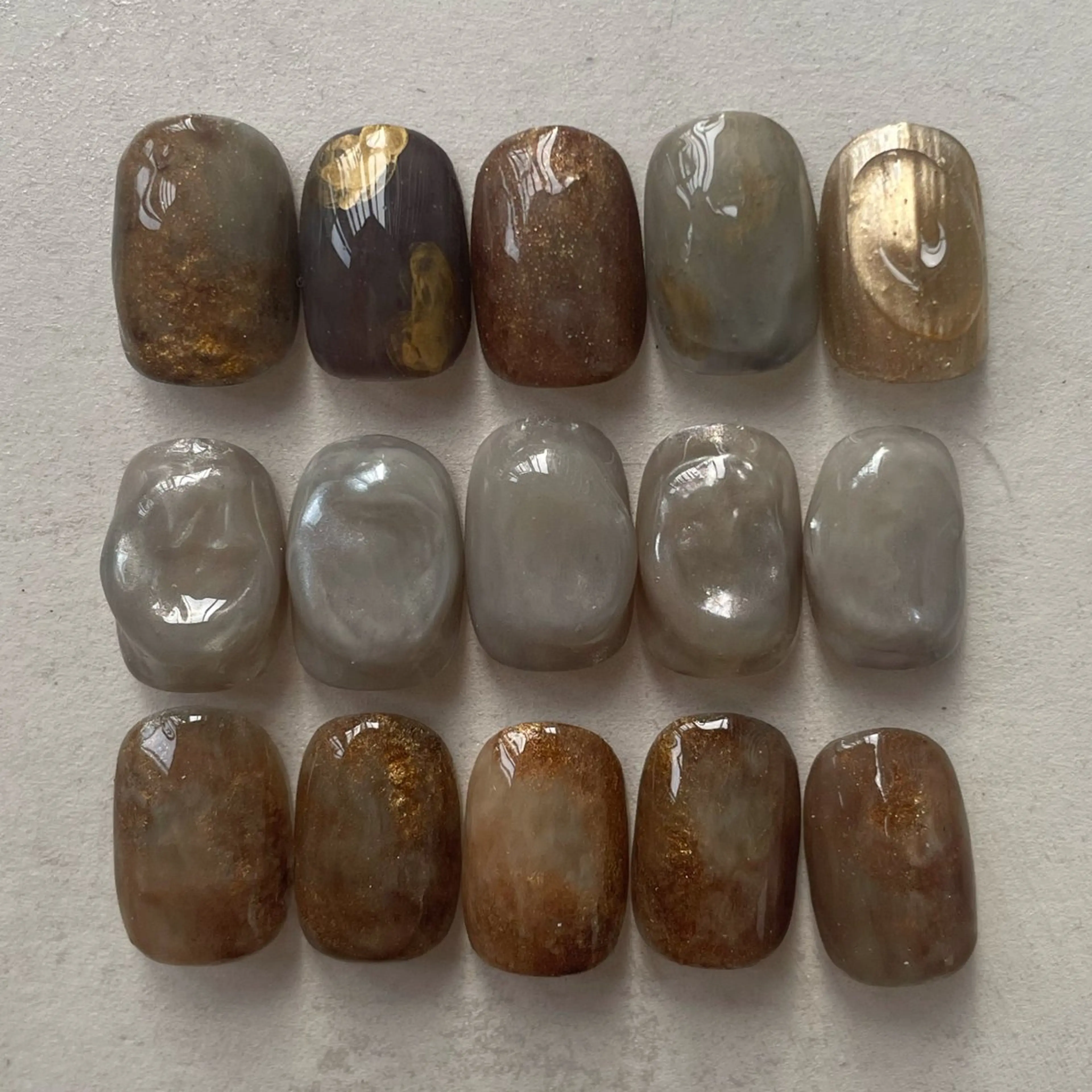 ネイル Manon Yuiのマツエク・マツパデザイン