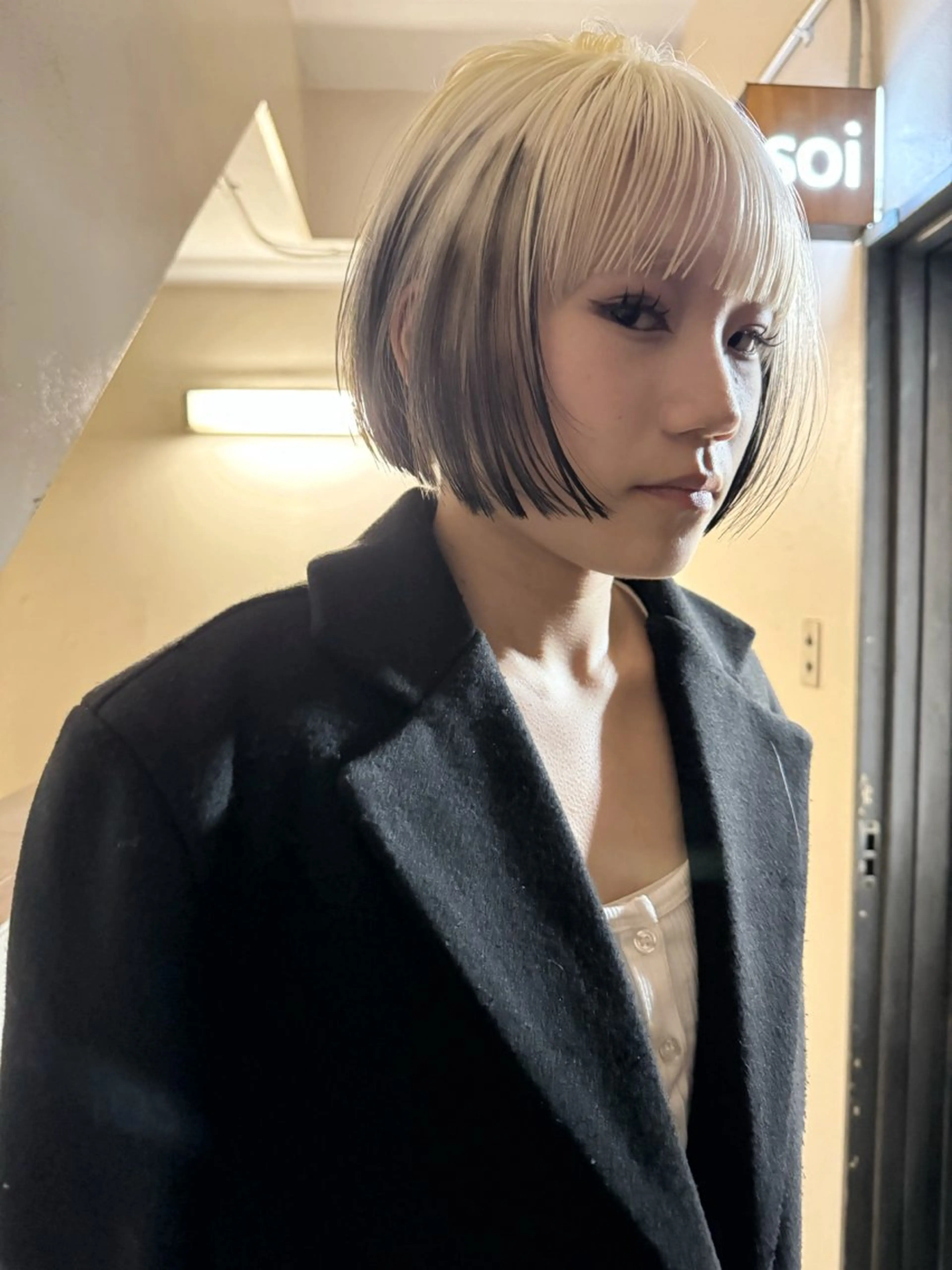 ショート カラー ヘアアレンジ 丸山渉/パーマ エフェクトブリーチのヘアスタイル