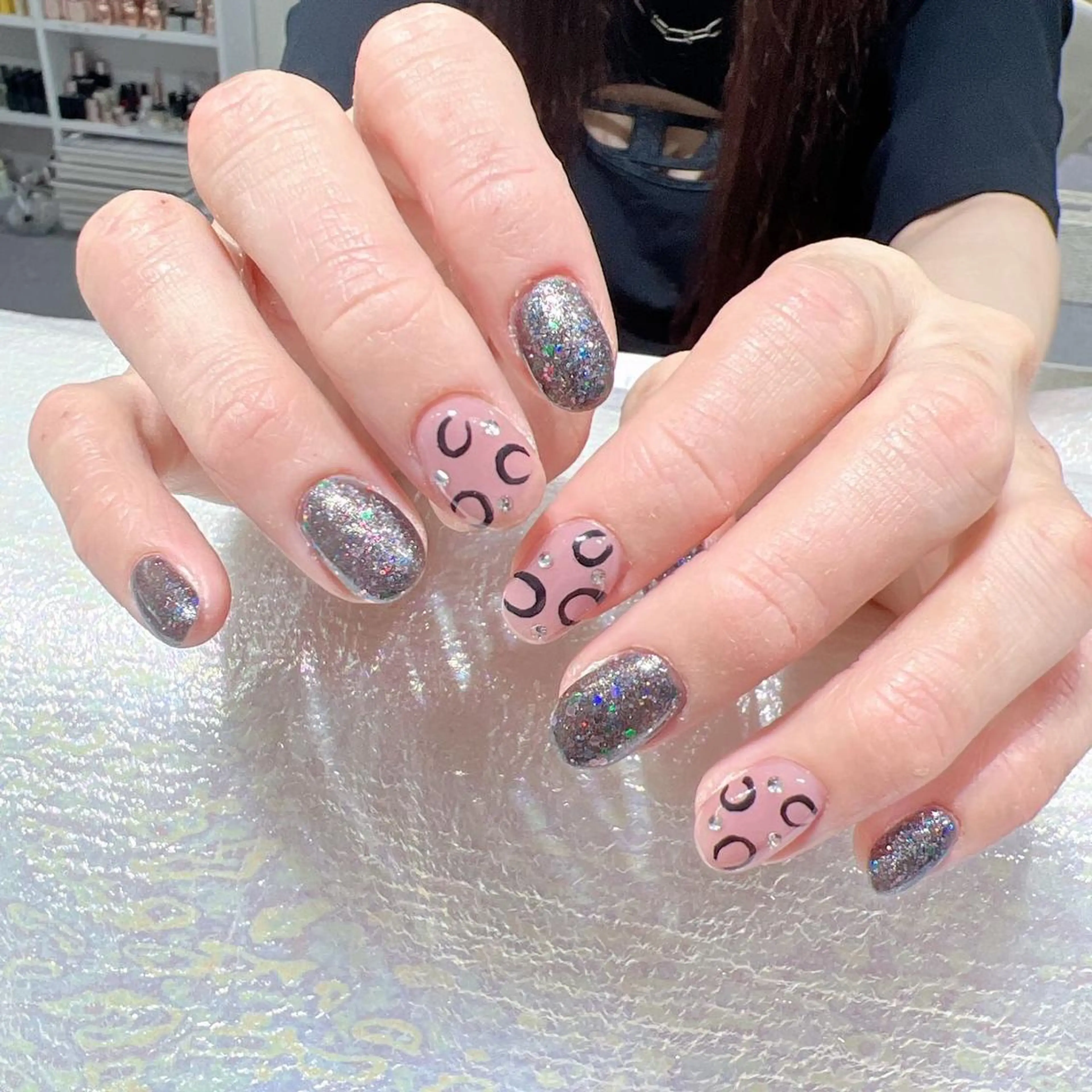 ネイル シンプルネイル Queens ciciのネイルデザイン