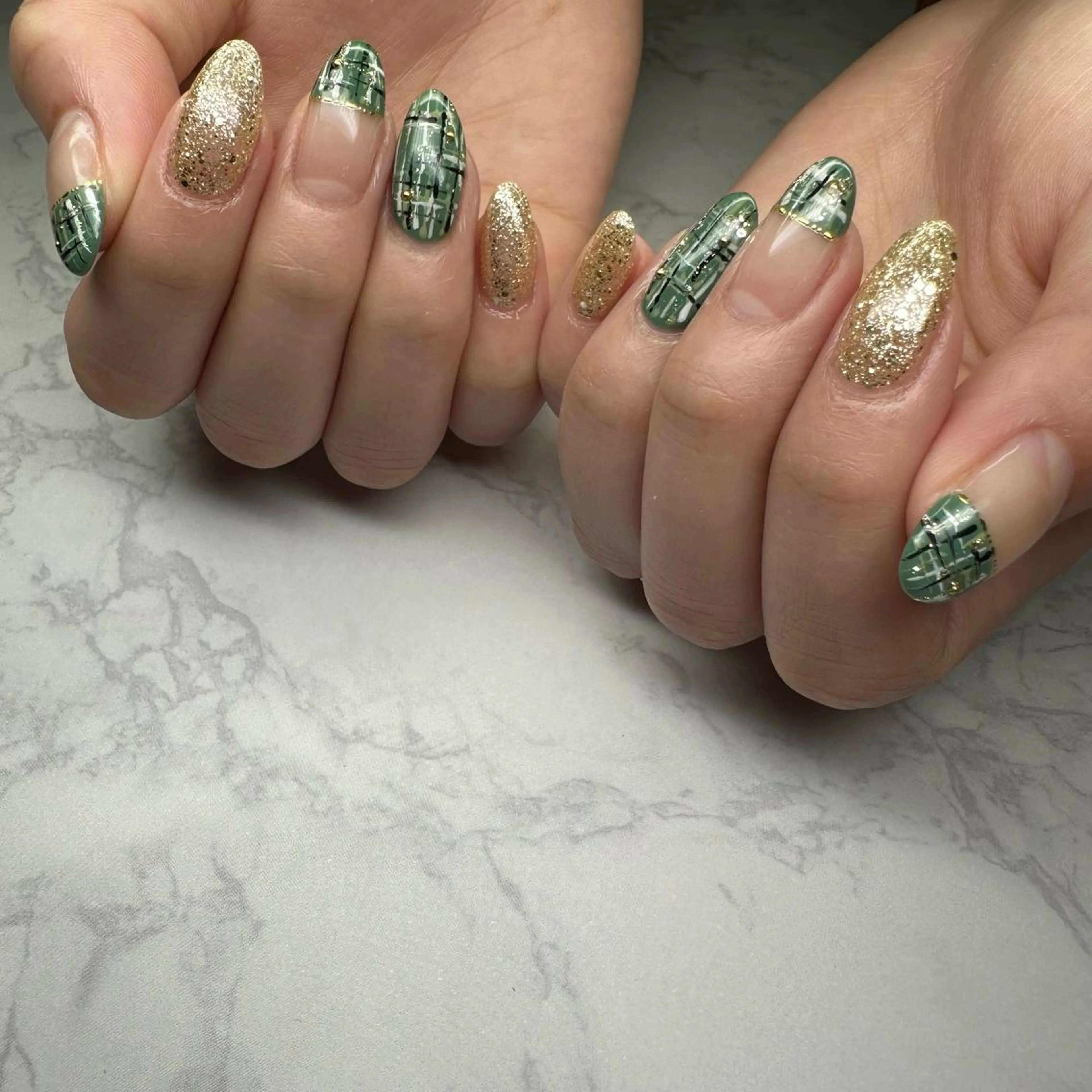 ネイル 369所属・🐕 369のネイルデザイン