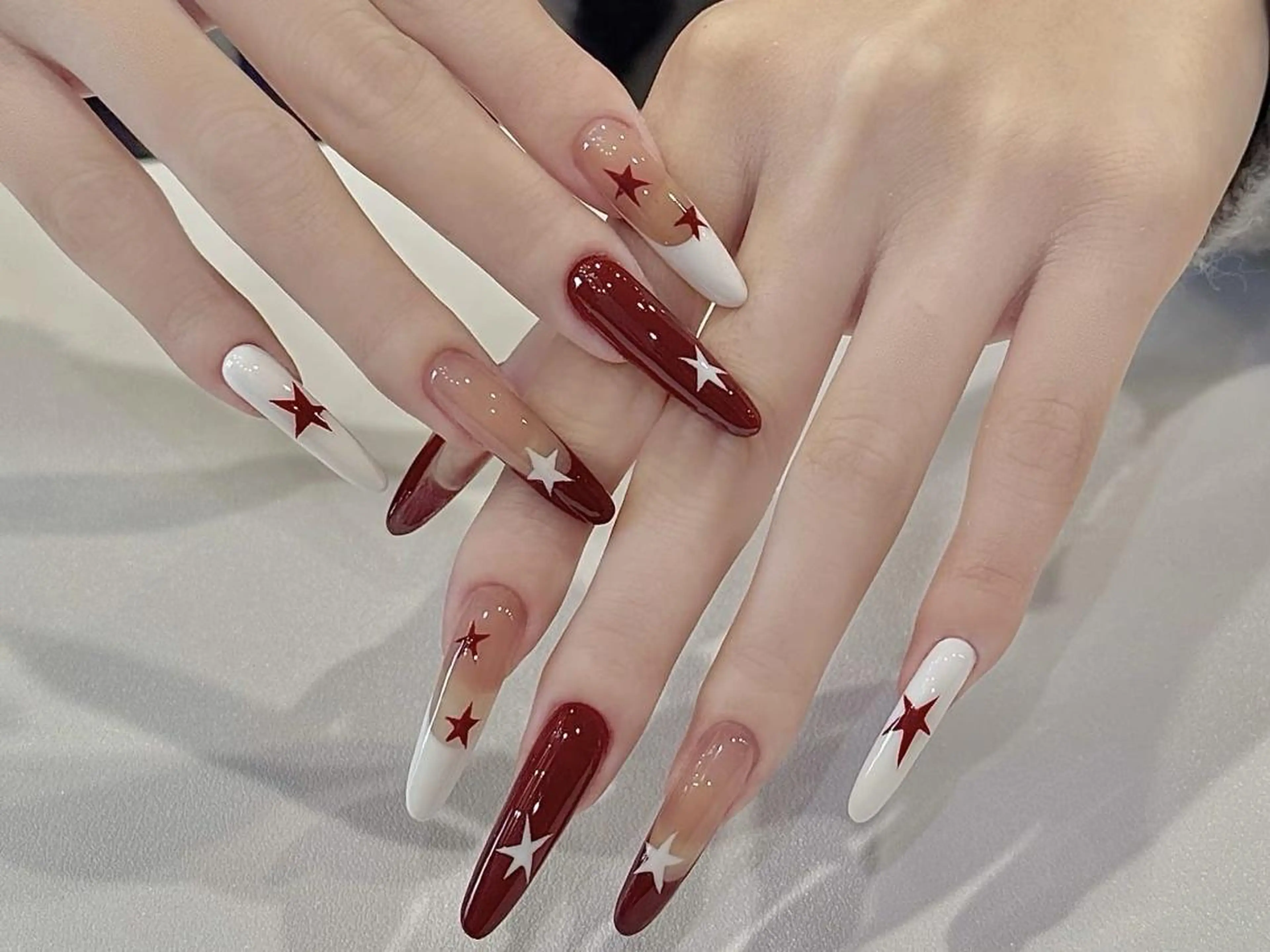 ネイル アートネイル カジュアル ロングネイル 持ち込み ワンカラーネイル ハンドネイル ハンドケア Feliz nailのネイルデザイン