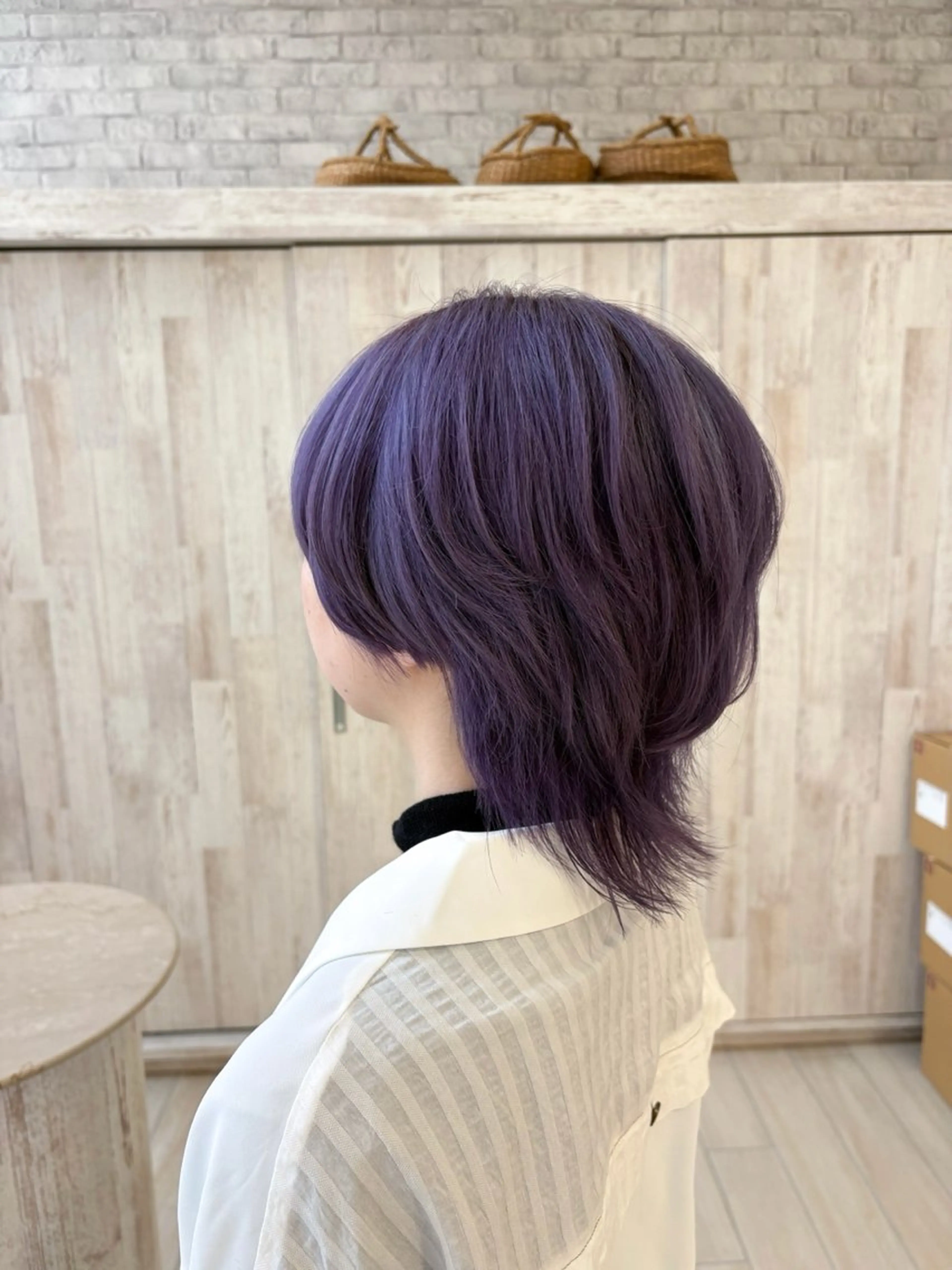 ショート カラー ブリーチ ラベンダーカラー カット ヘアカラー トリートメント ハイトーン/ブリーチ 🤍足立里湖のヘアスタイル