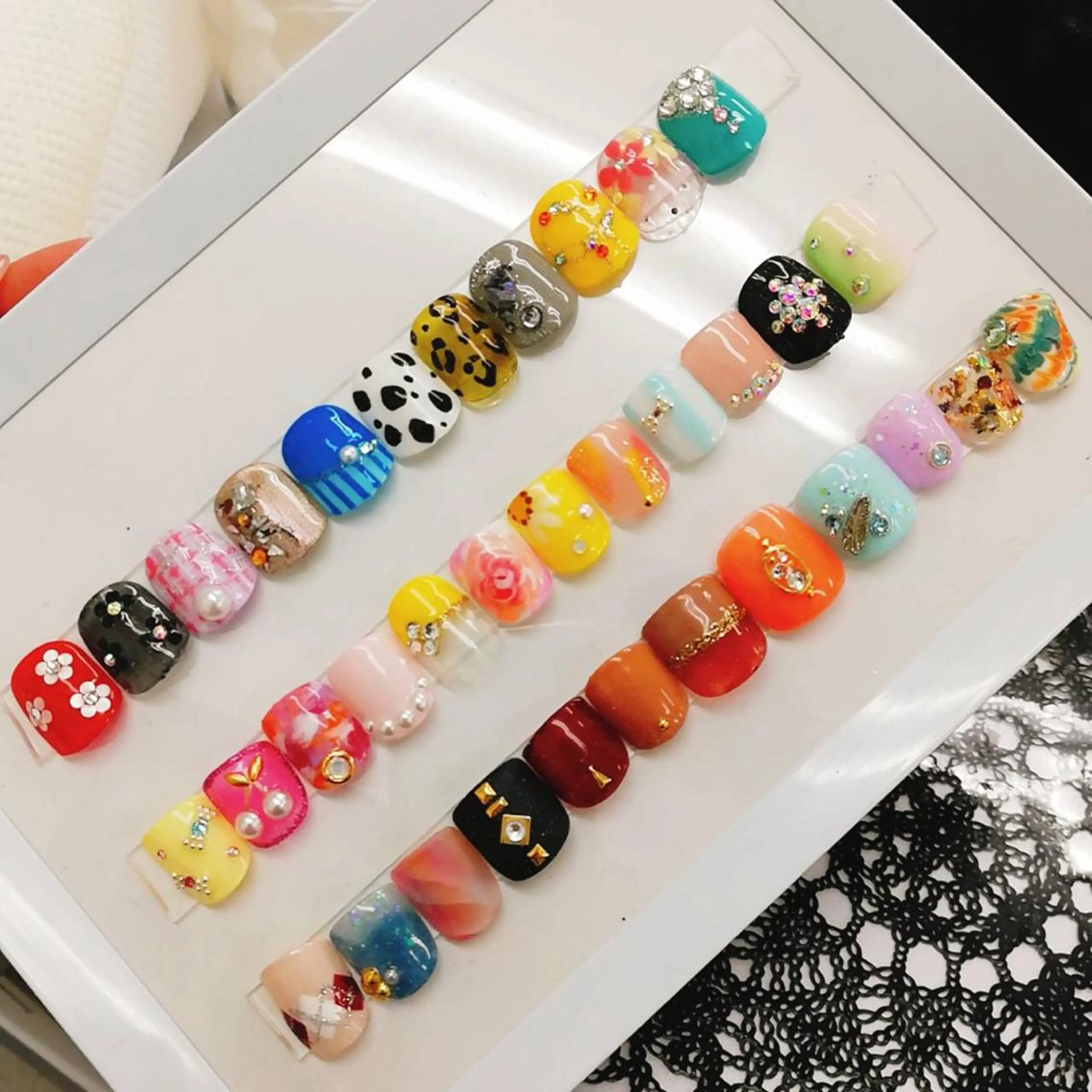 ネイル N._._.claw[エヌクロー]所属・N._._. clawのネイルデザイン