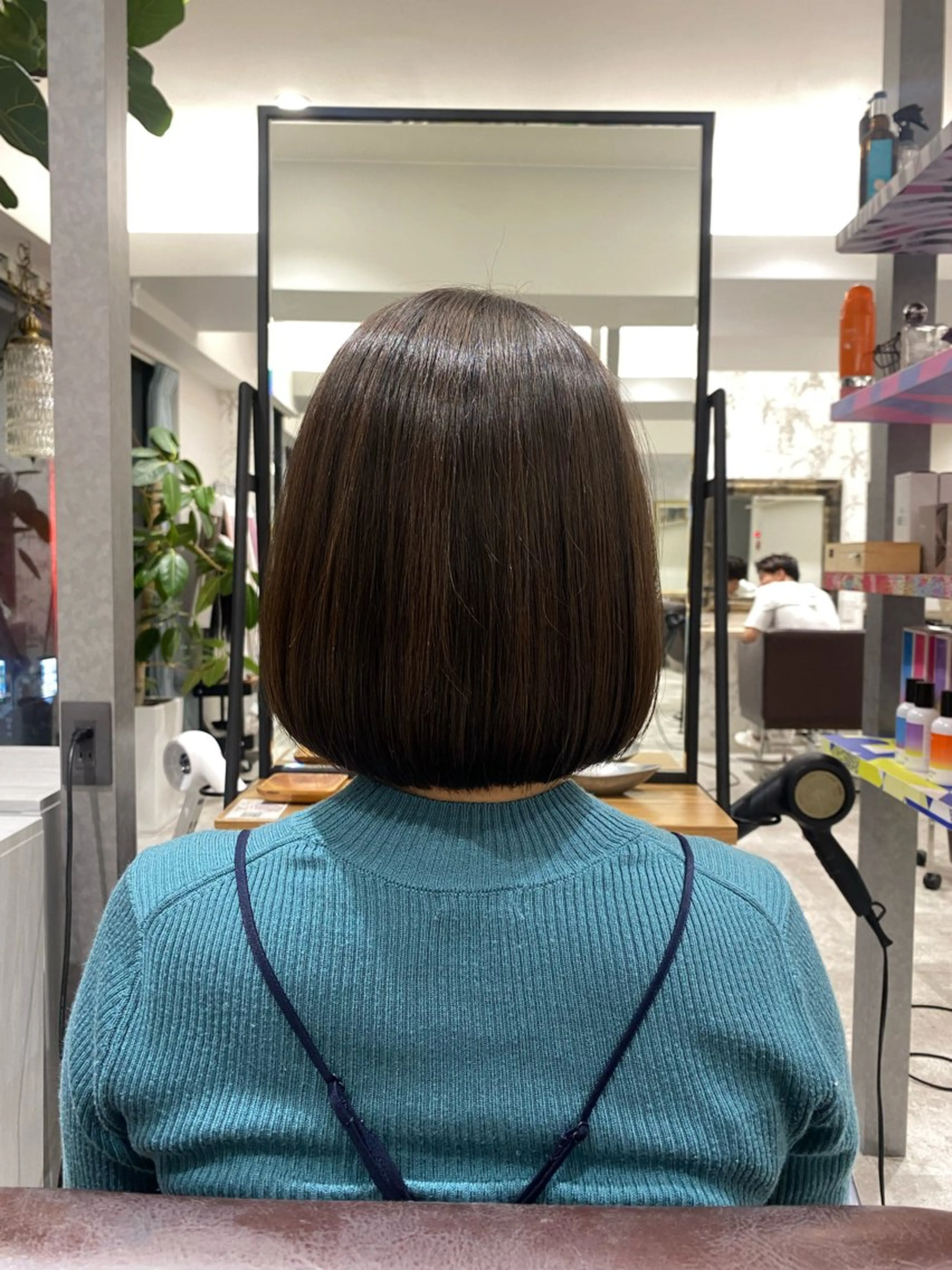 ボブカット+トリートメントの写真