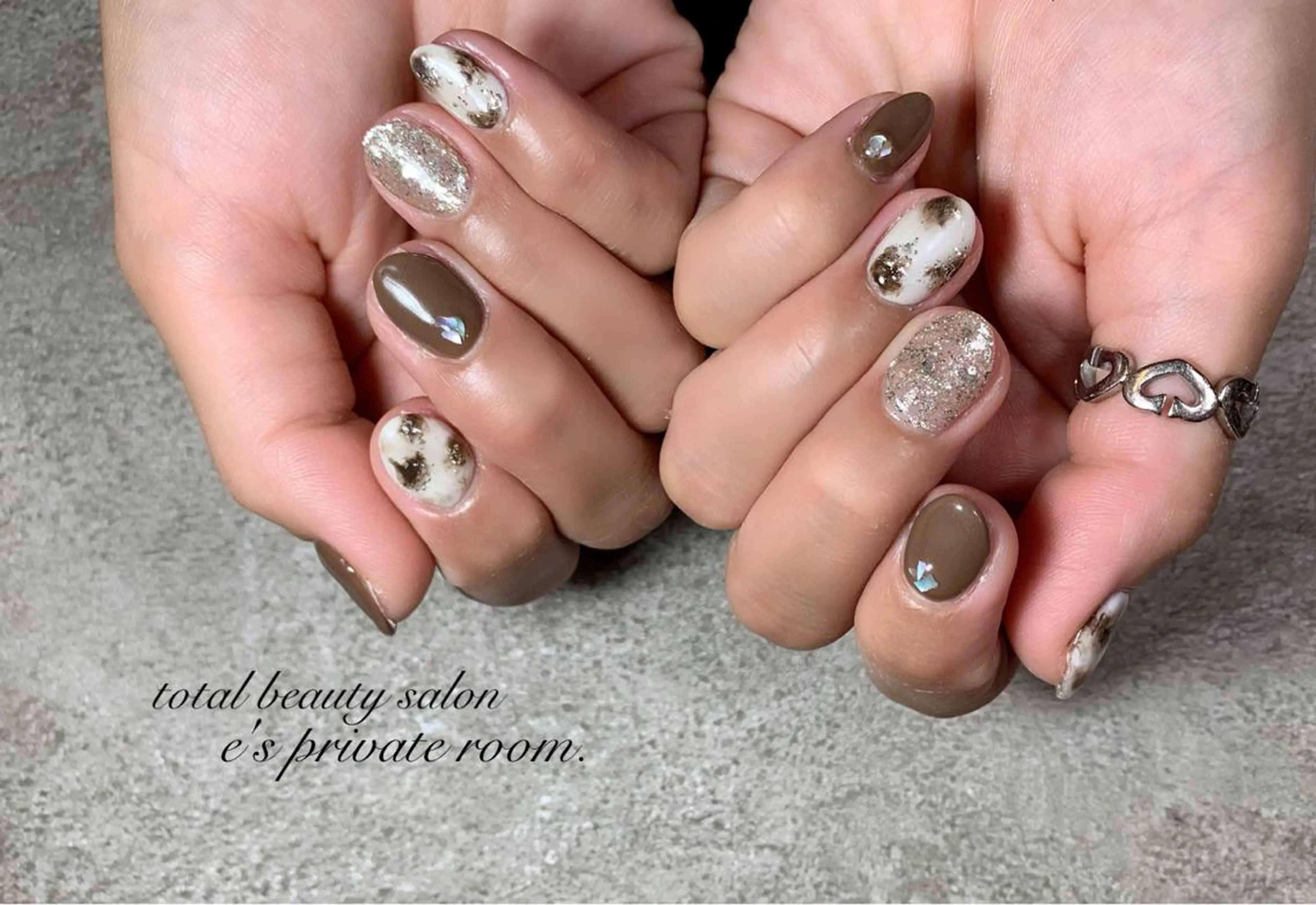 ネイル LAVISH nail salonのネイルデザイン